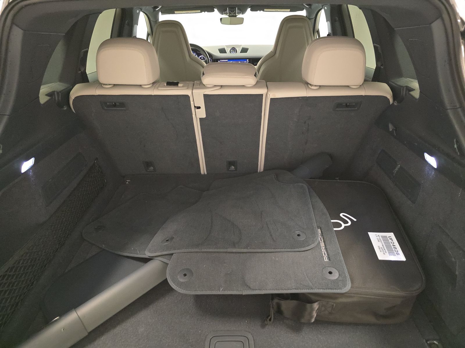 2022 Porsche Cayenne E-Hybrid AWD