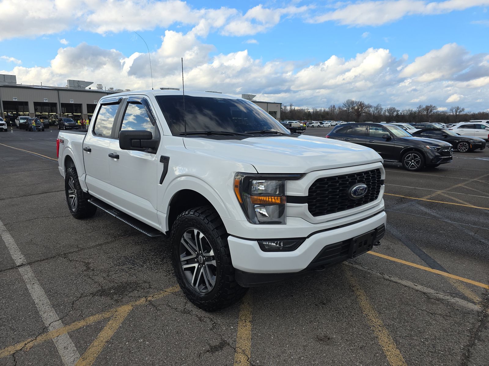 2023 Ford F-150 XL AWD