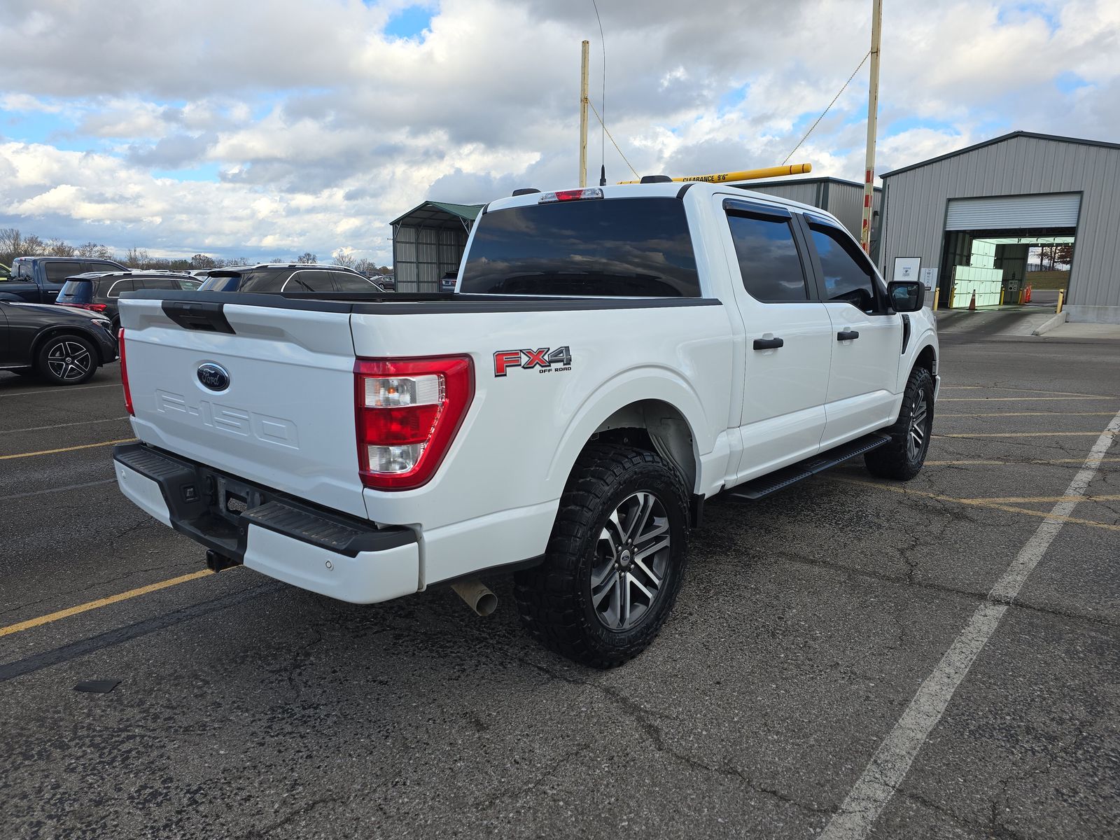 2023 Ford F-150 XL AWD