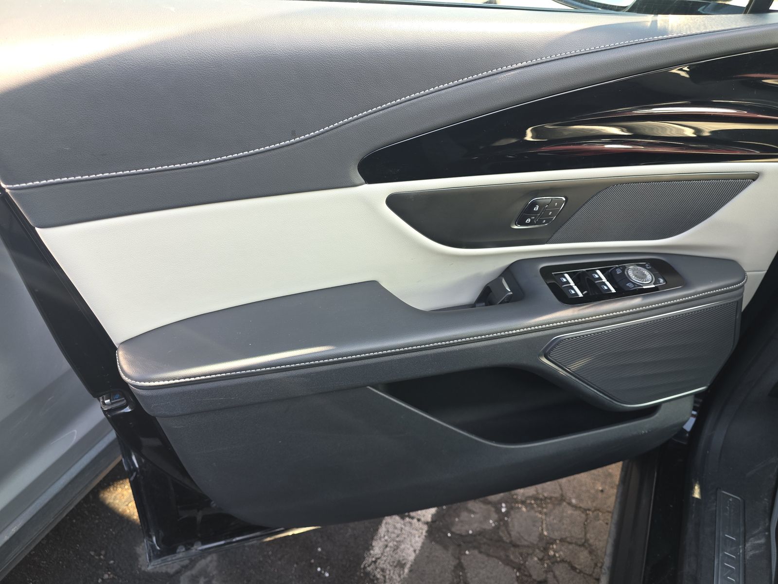 2024 Lincoln Nautilus Reserve AWD