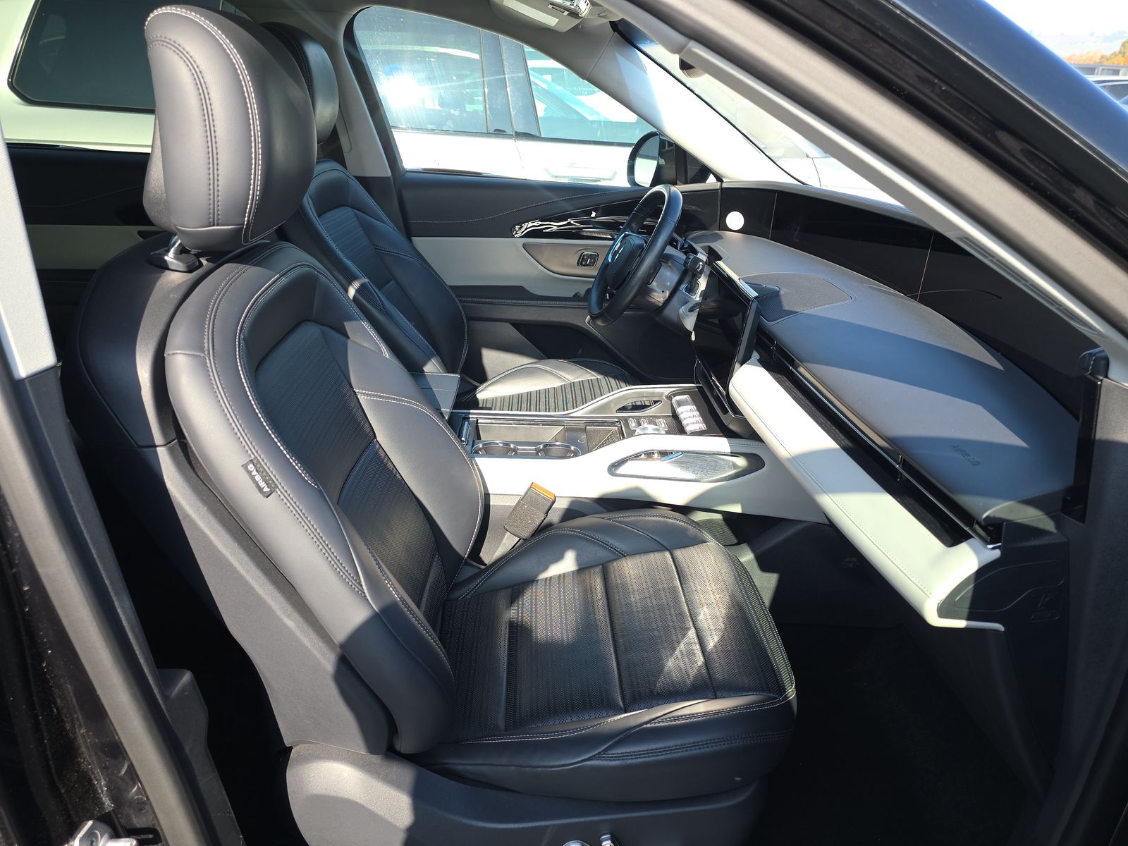 2024 Lincoln Nautilus Reserve AWD