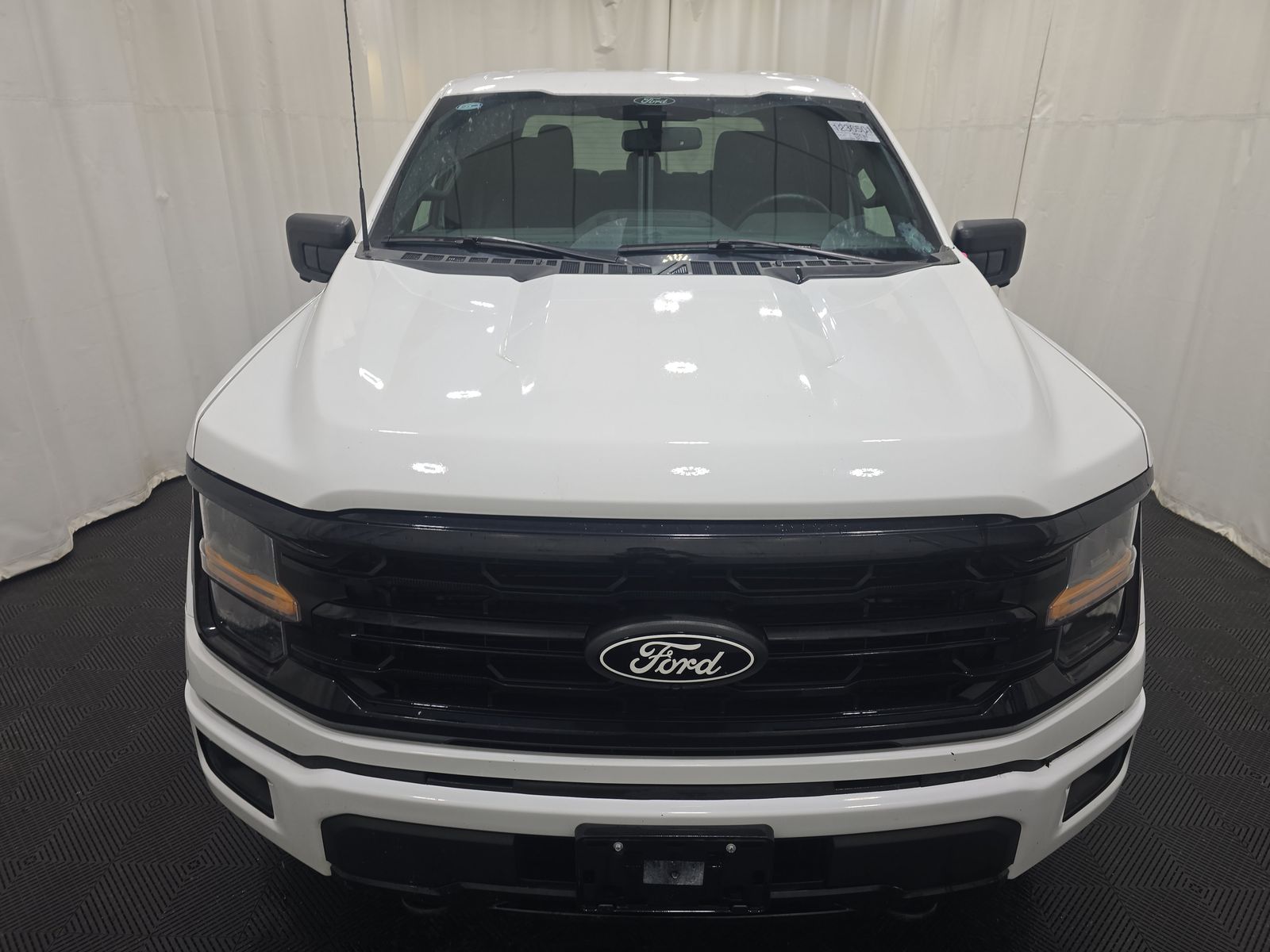 2024 Ford F-150 XLT AWD