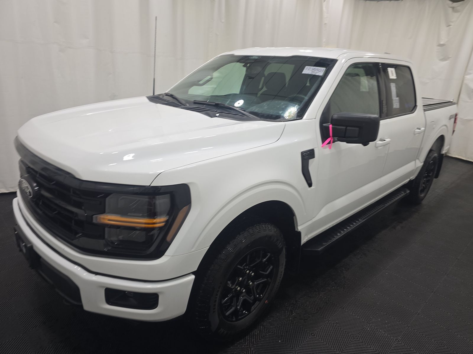 2024 Ford F-150 XLT AWD