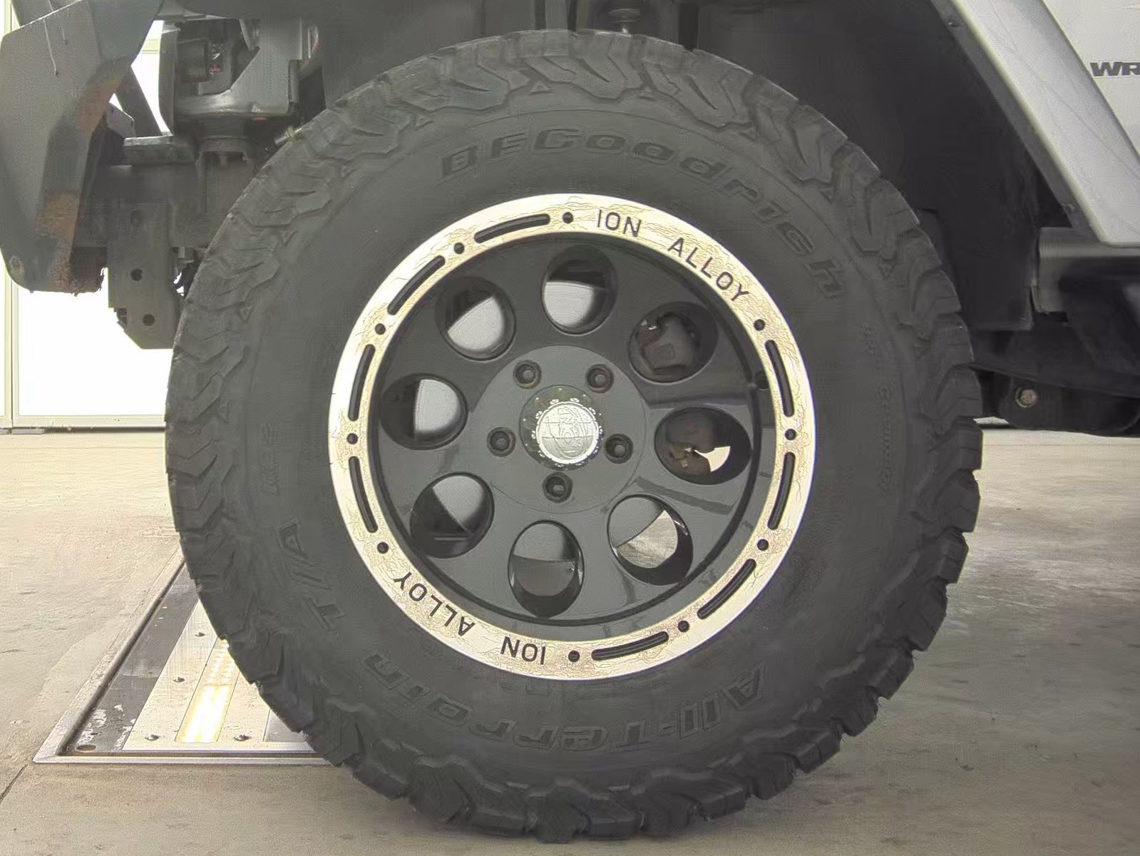 2018 Jeep Wrangler Sahara AWD