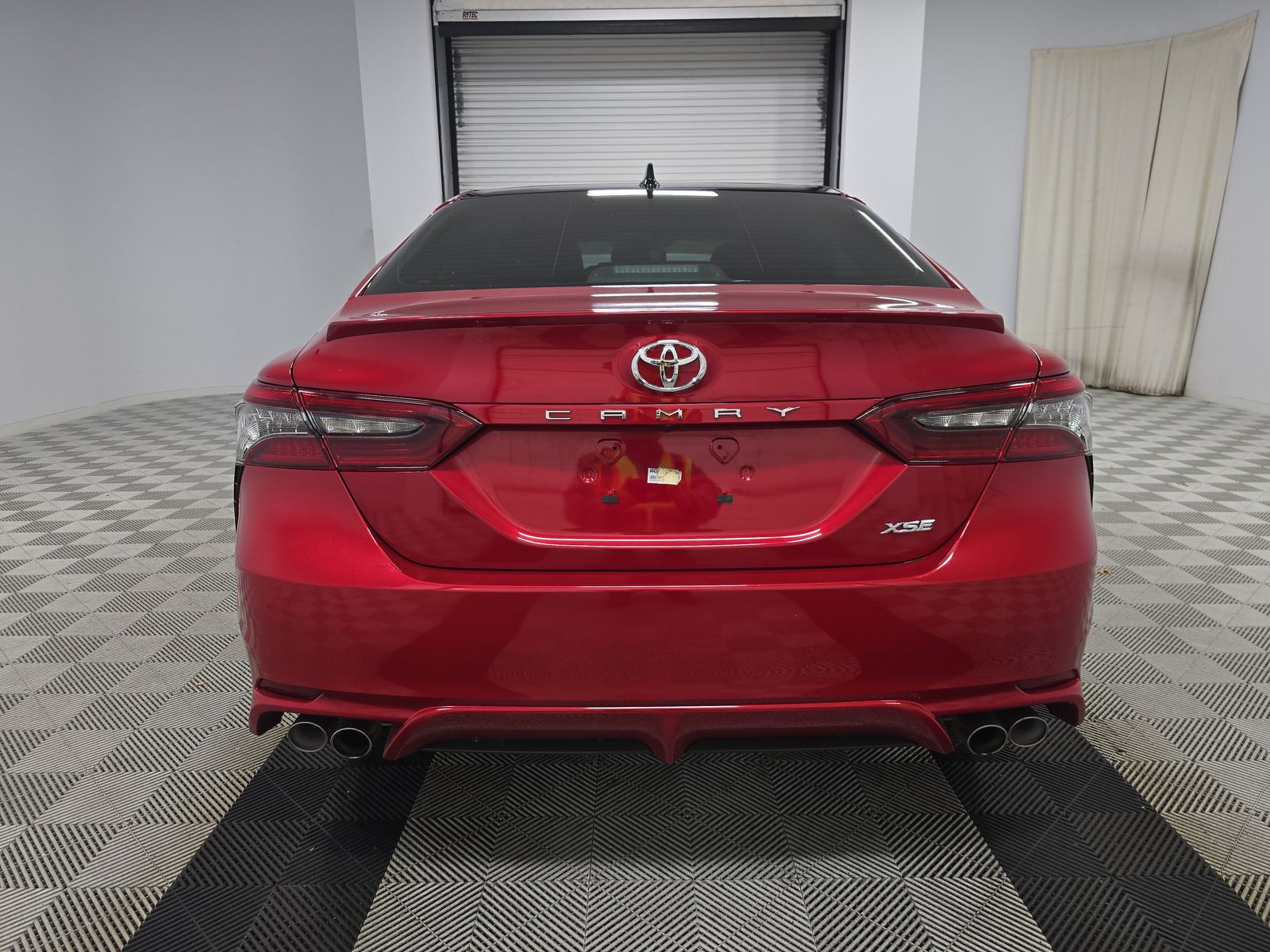 2023 Toyota Camry XSE FWD