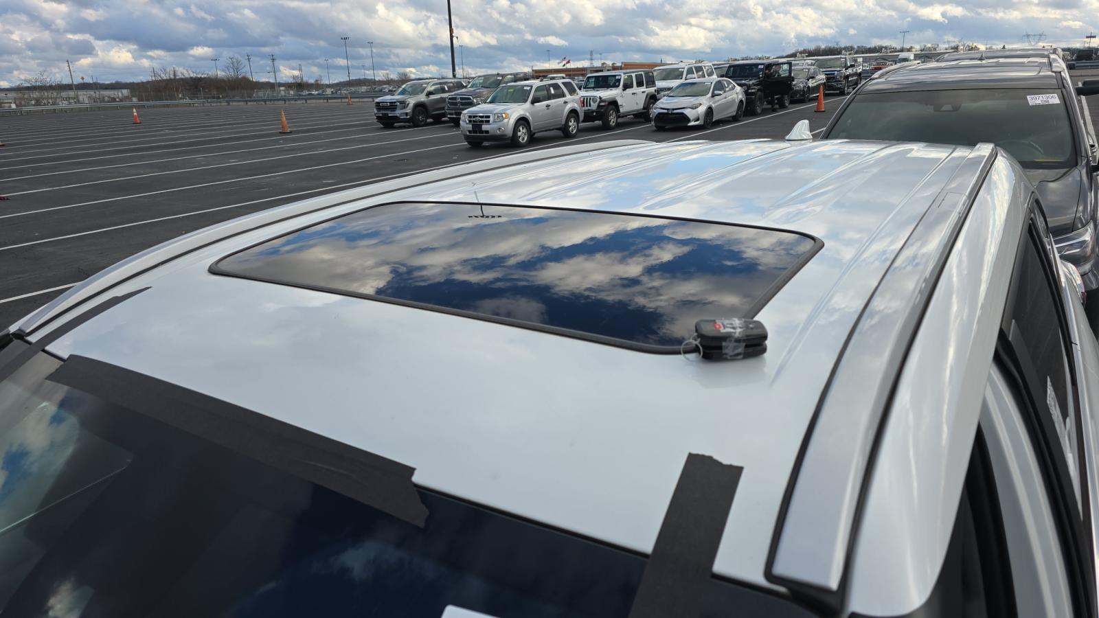 2023 Toyota Highlander XLE FWD