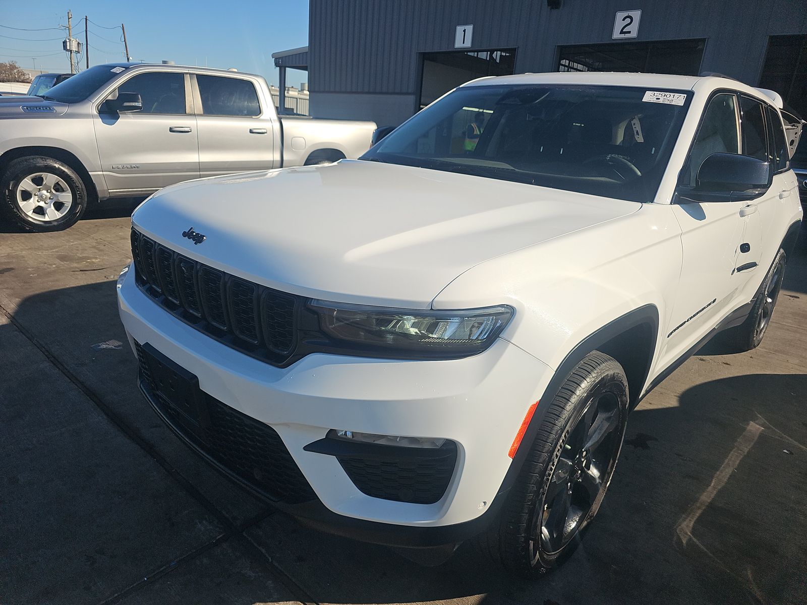 2023 Jeep Grand Cherokee Limited AWD