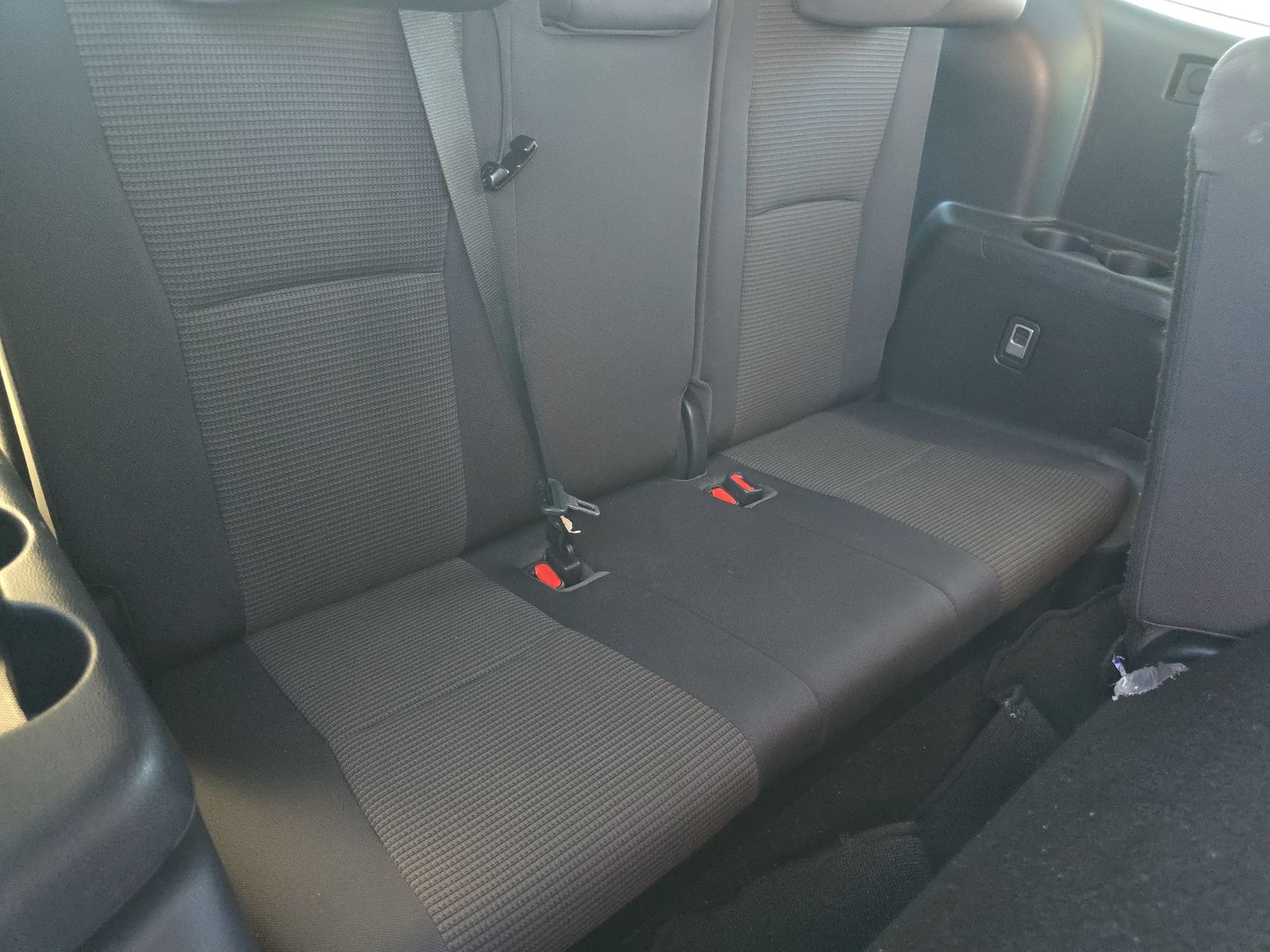 2023 Toyota Highlander LE FWD