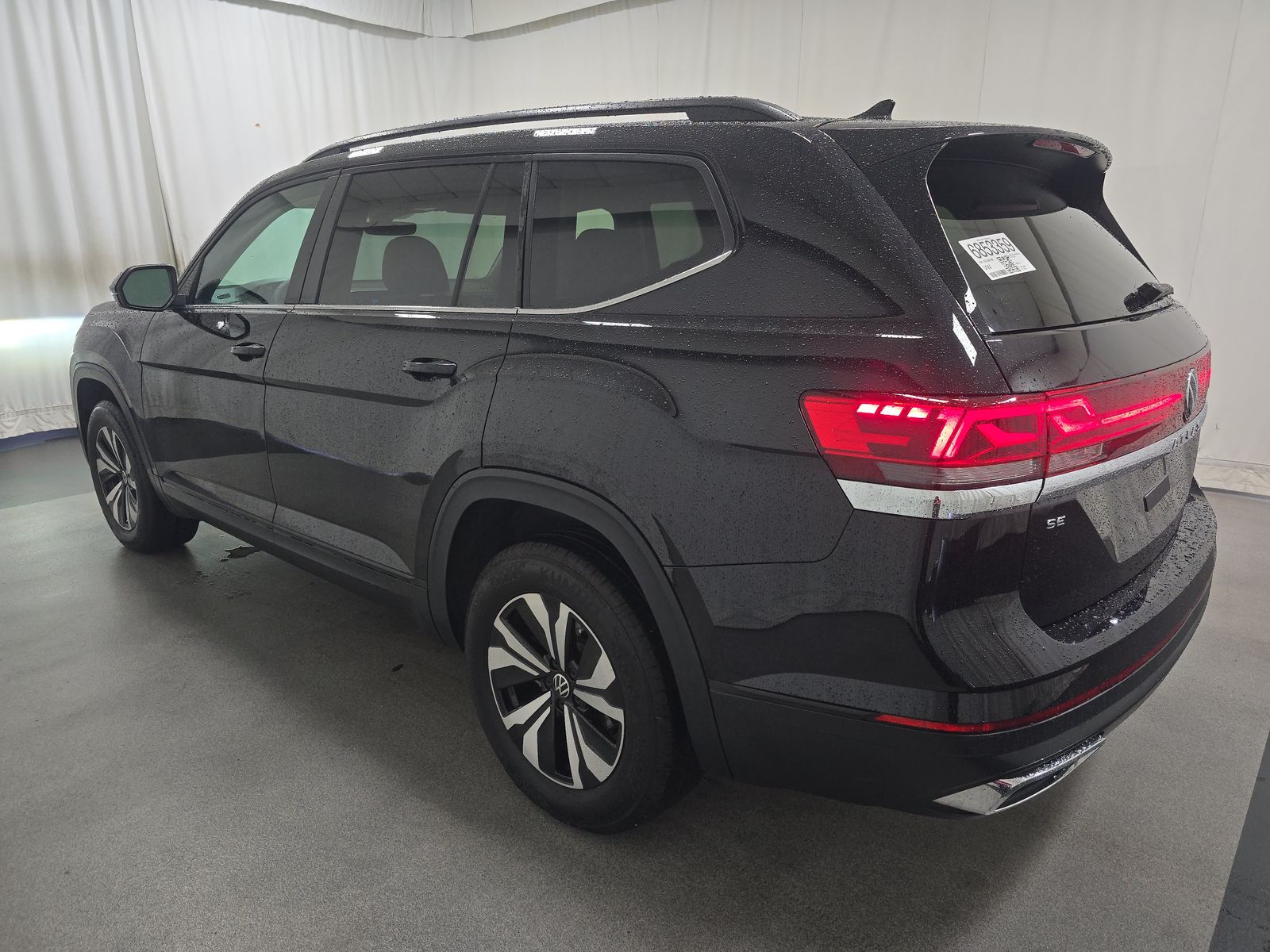 2025 Volkswagen Atlas 2.0T SE AWD