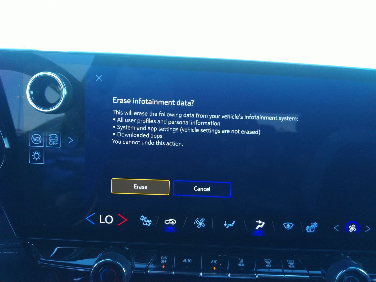 2024 Toyota RAV4 Hybrid XLE AWD