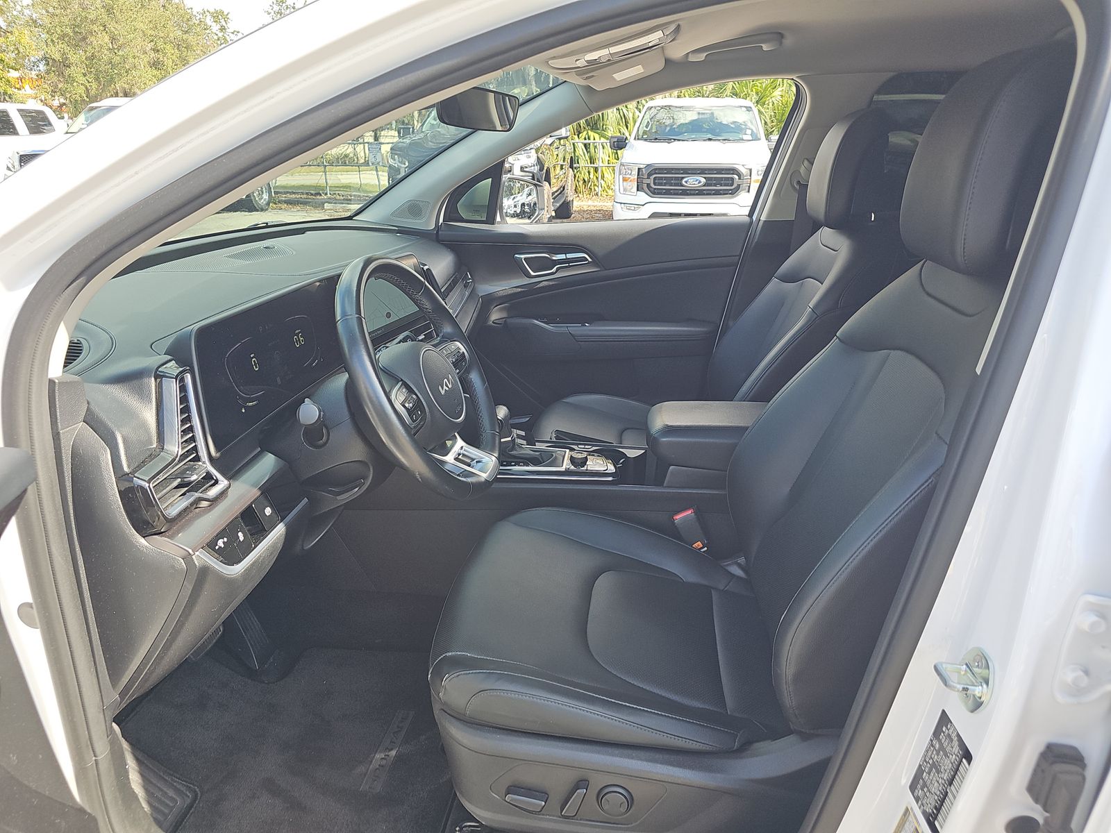 2023 Kia Sportage EX FWD