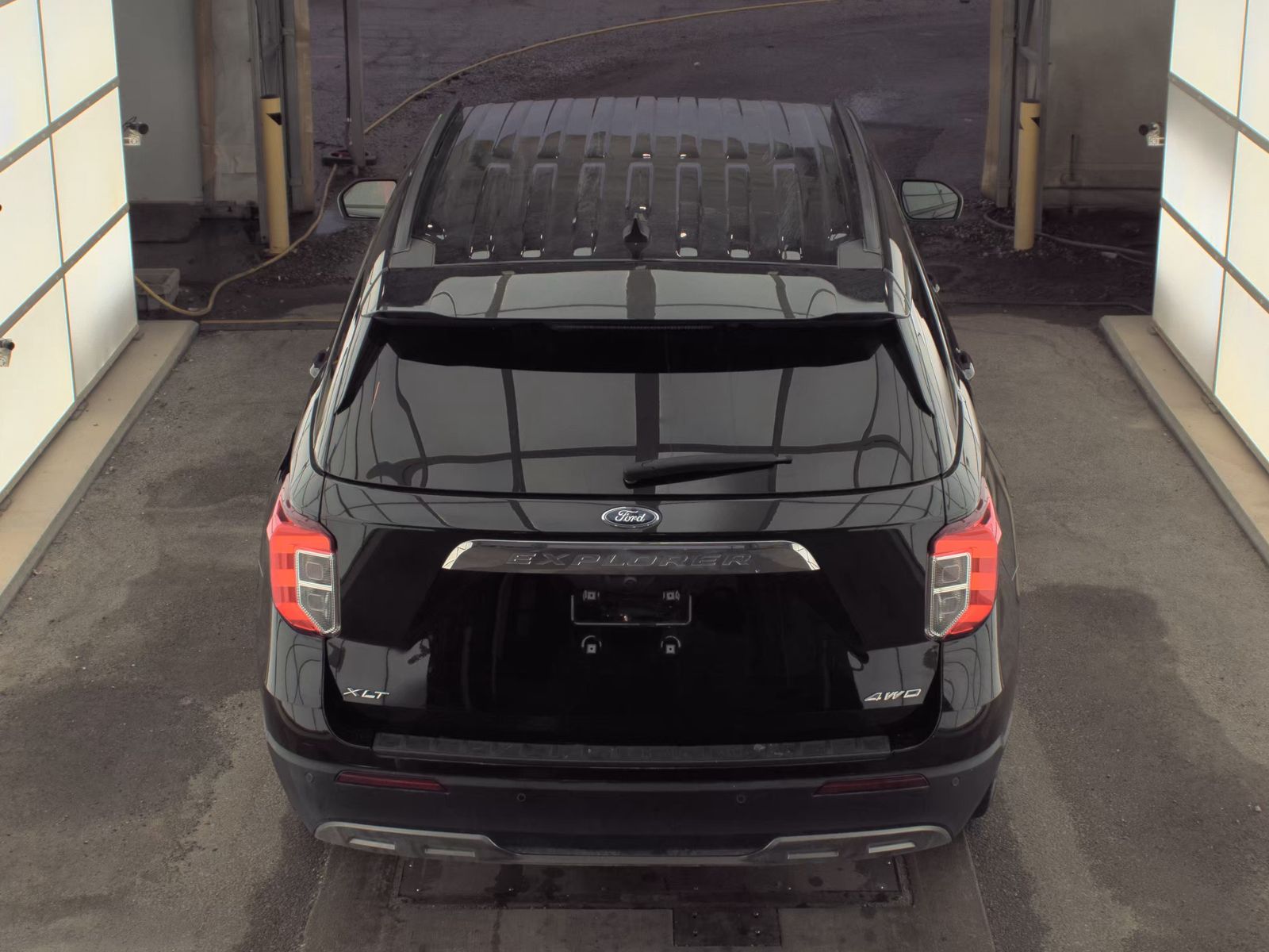 2023 Ford Explorer XLT AWD