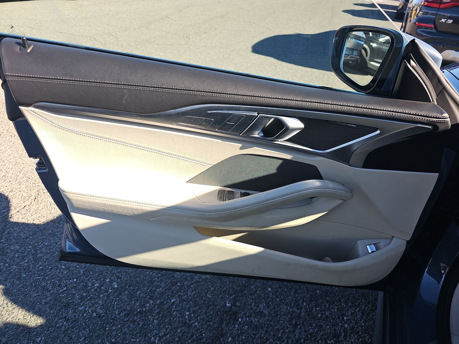 2022 BMW 8 Series M850i xDrive AWD