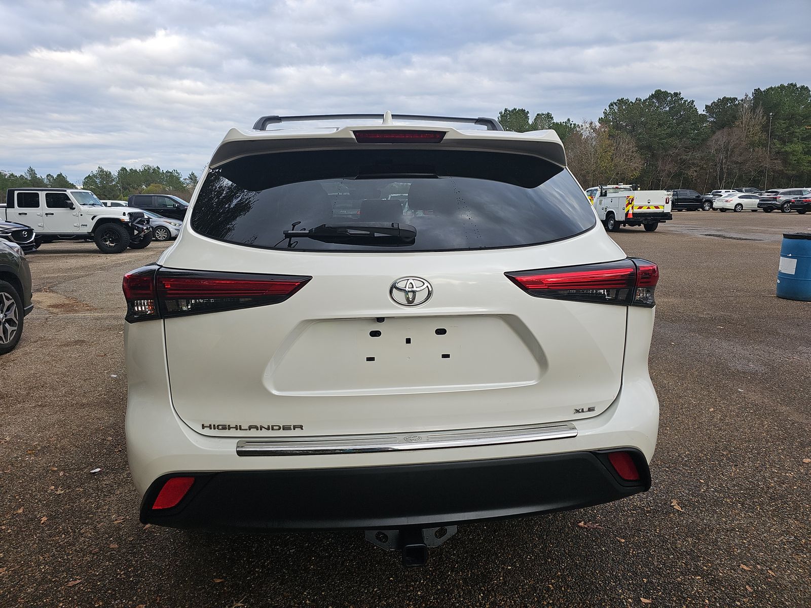 2021 Toyota Highlander XLE FWD