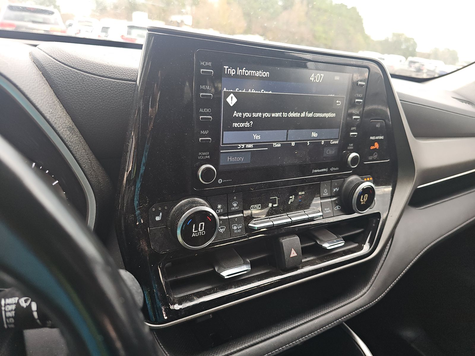 2021 Toyota Highlander XLE FWD