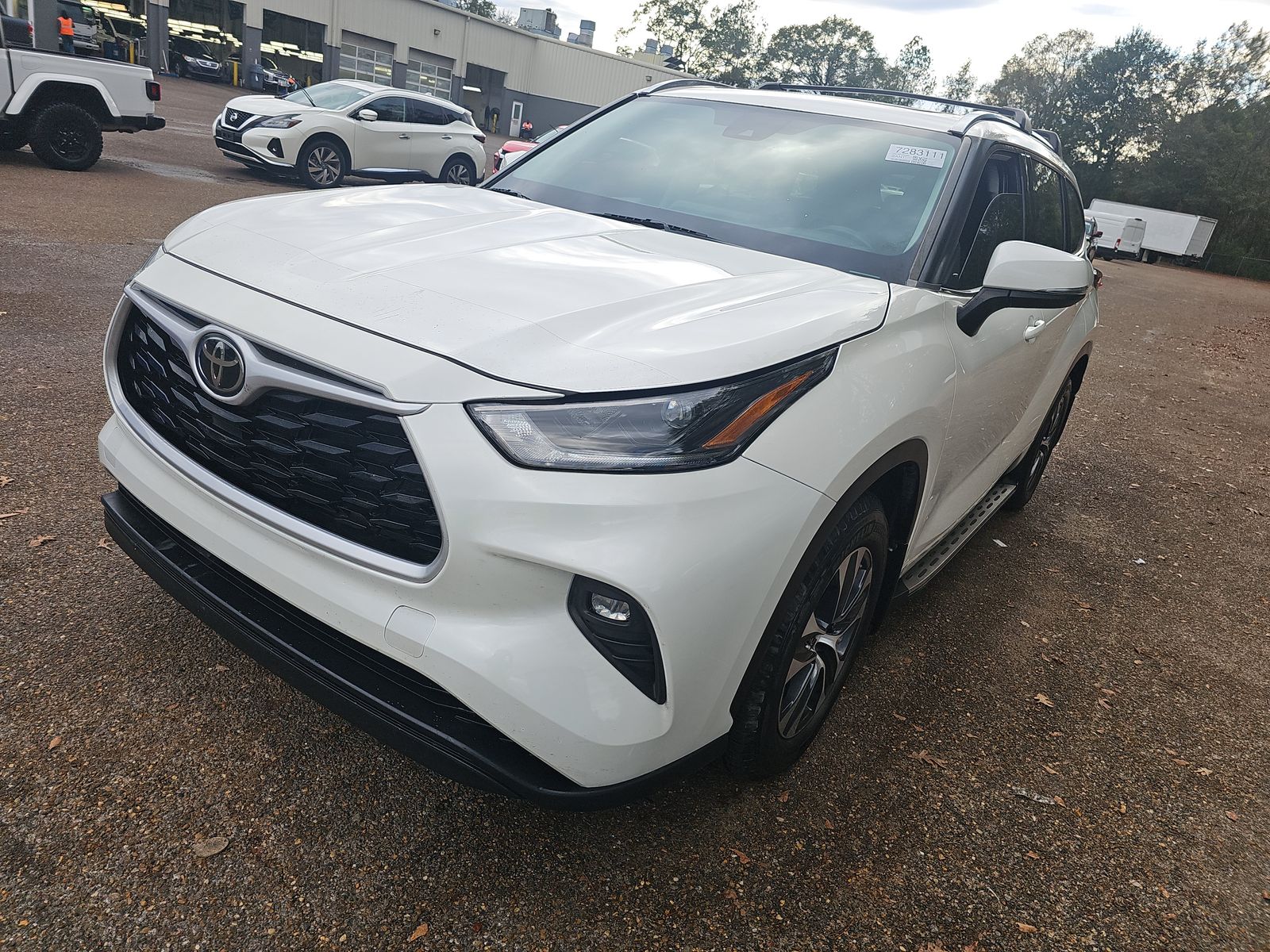 2021 Toyota Highlander XLE FWD