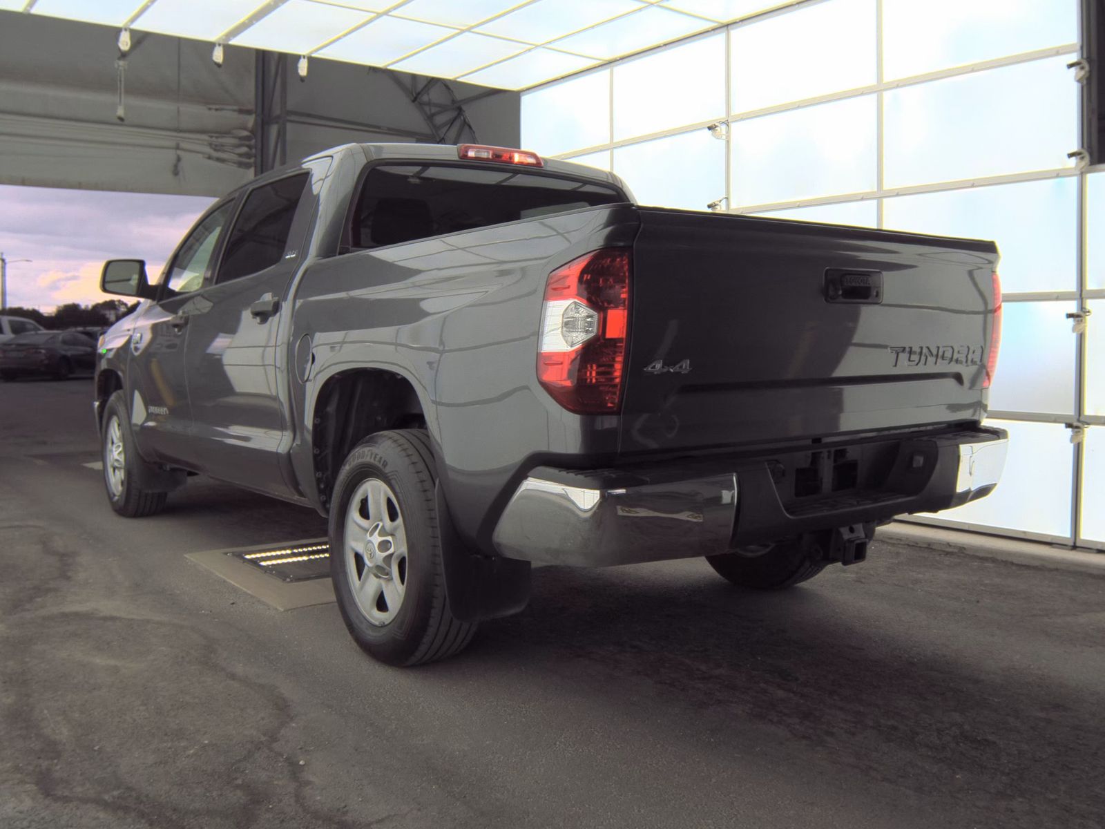 2018 Toyota Tundra SR5 AWD