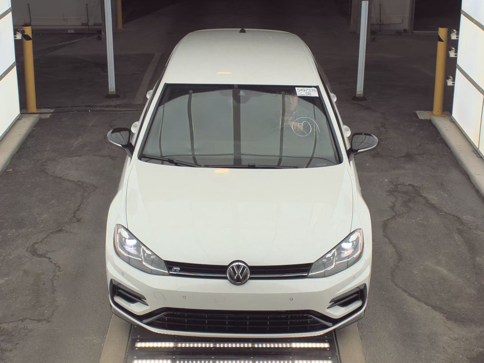 2019 Volkswagen Golf R 2.0T AWD