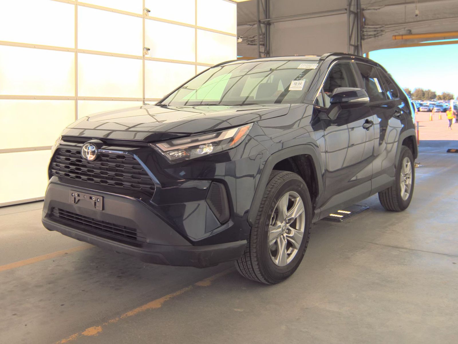 2024 Toyota RAV4 XLE FWD