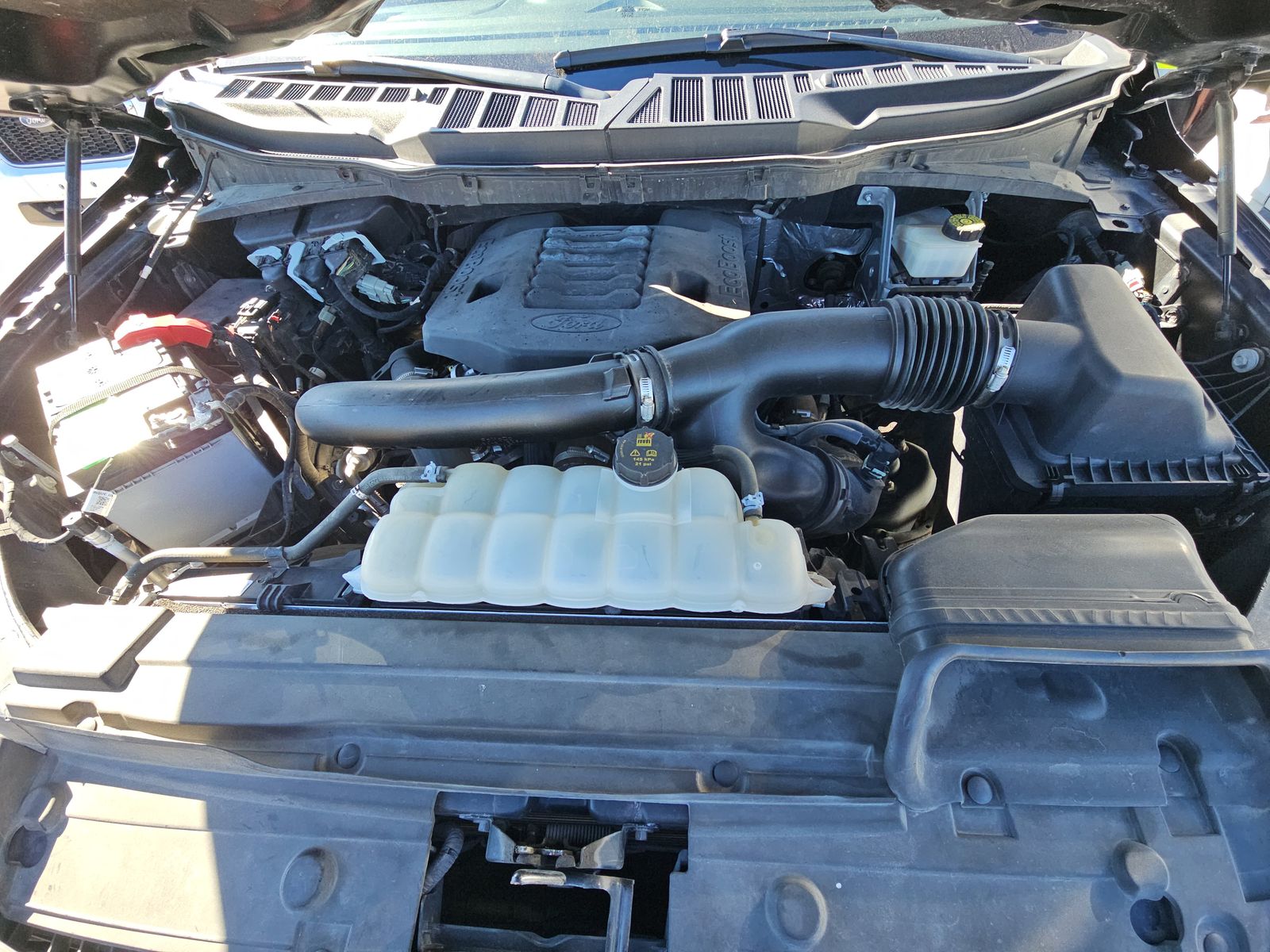 2022 Ford F-150 XLT AWD