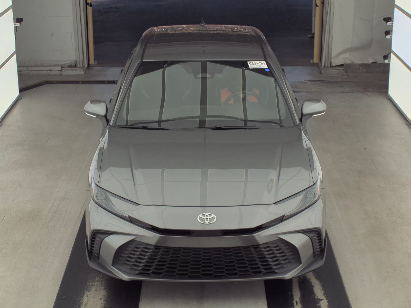 2025 Toyota Camry SE FWD