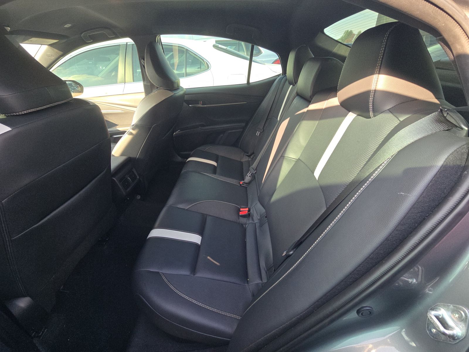 2025 Toyota Camry SE FWD