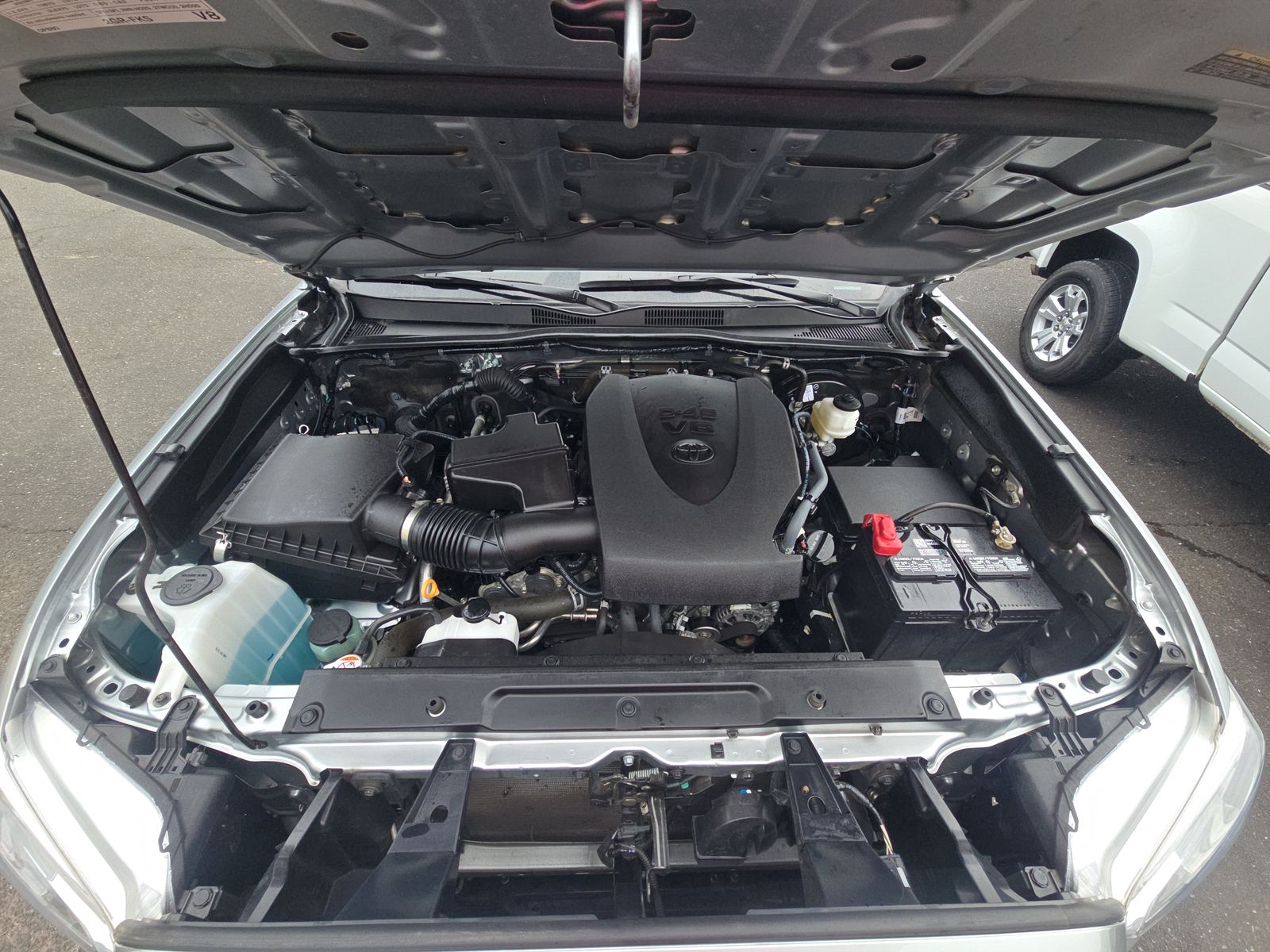 2023 Toyota Tacoma SR5 RWD