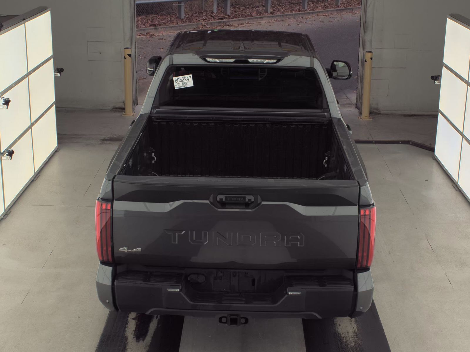 2023 Toyota Tundra SR5 AWD