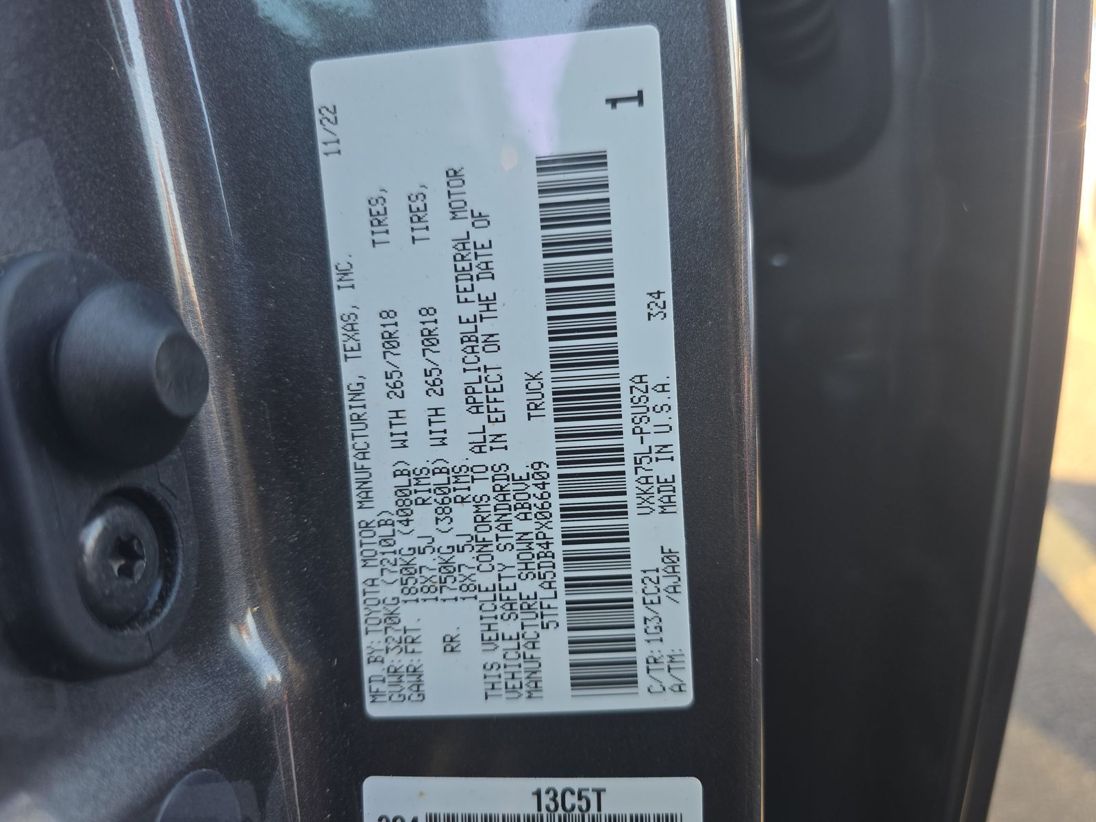 2023 Toyota Tundra SR5 AWD