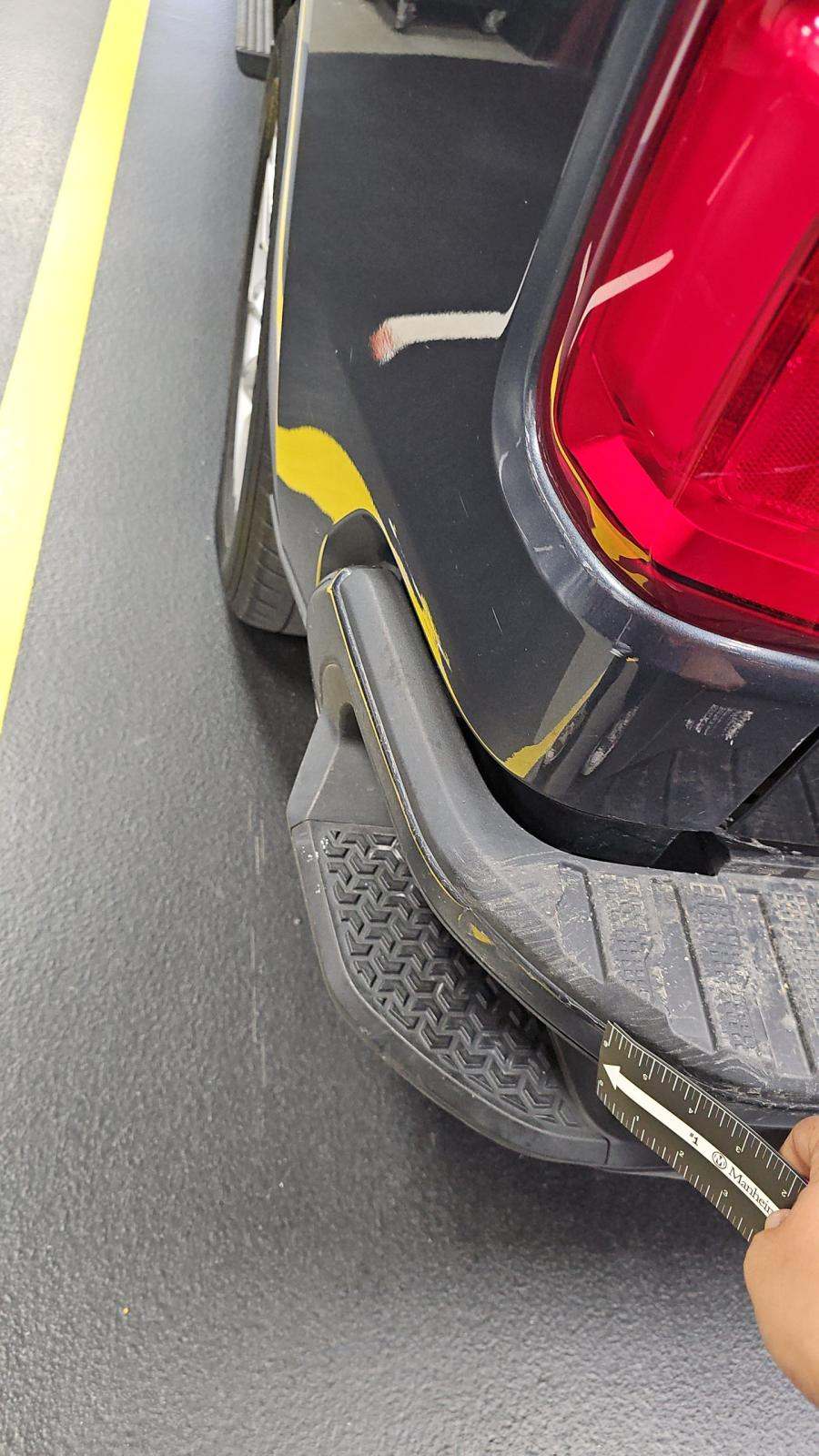 2022 Chevrolet Silverado 1500 Custom AWD