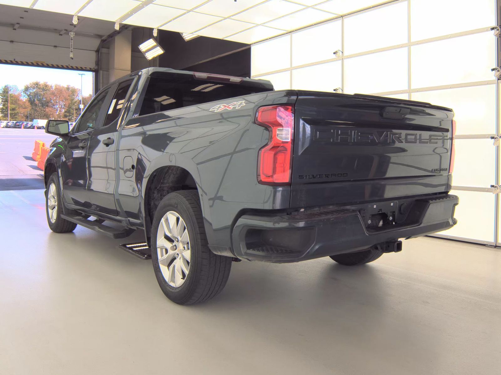 2022 Chevrolet Silverado 1500 Custom AWD