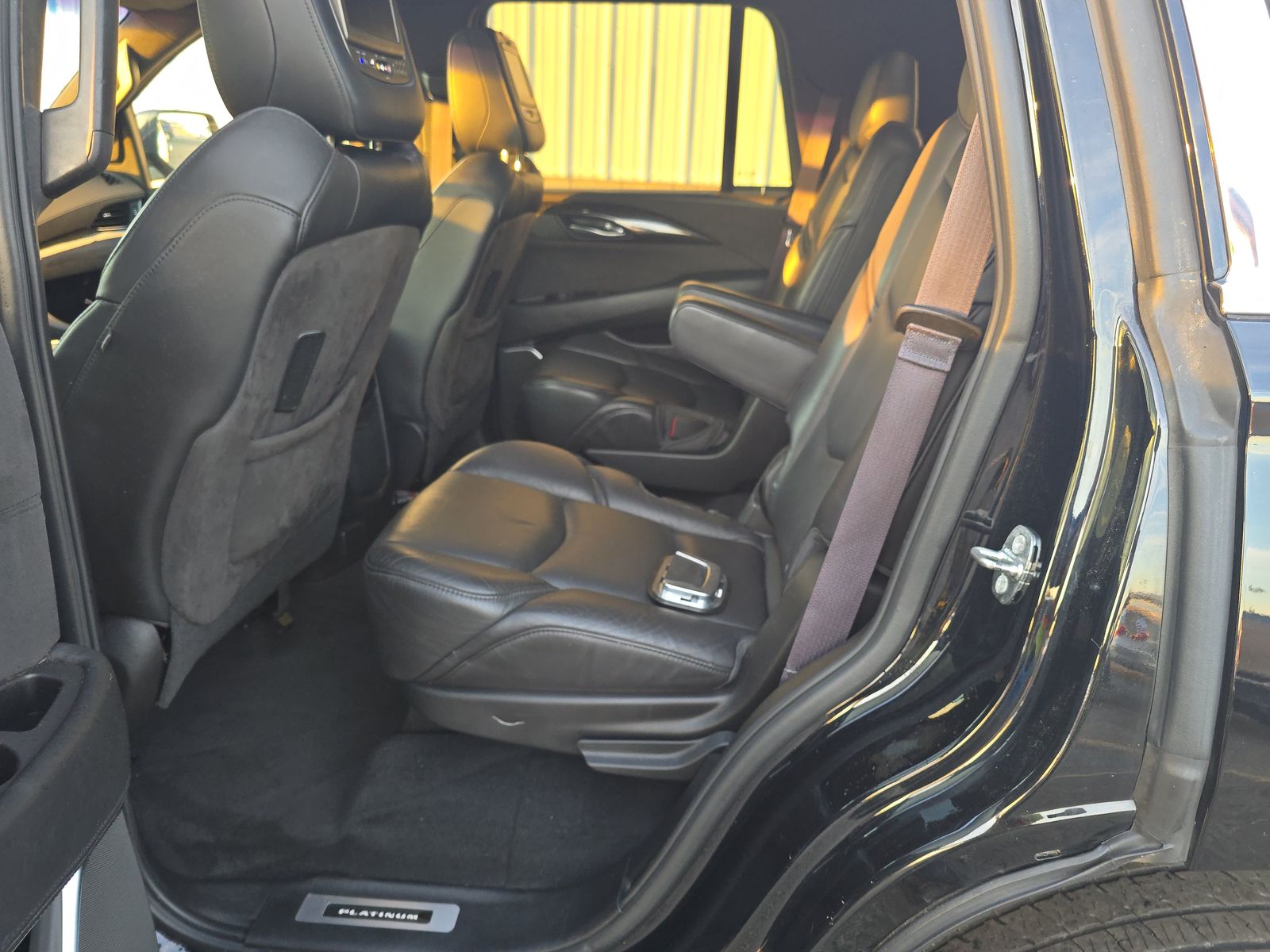 2016 Cadillac Escalade Platinum AWD