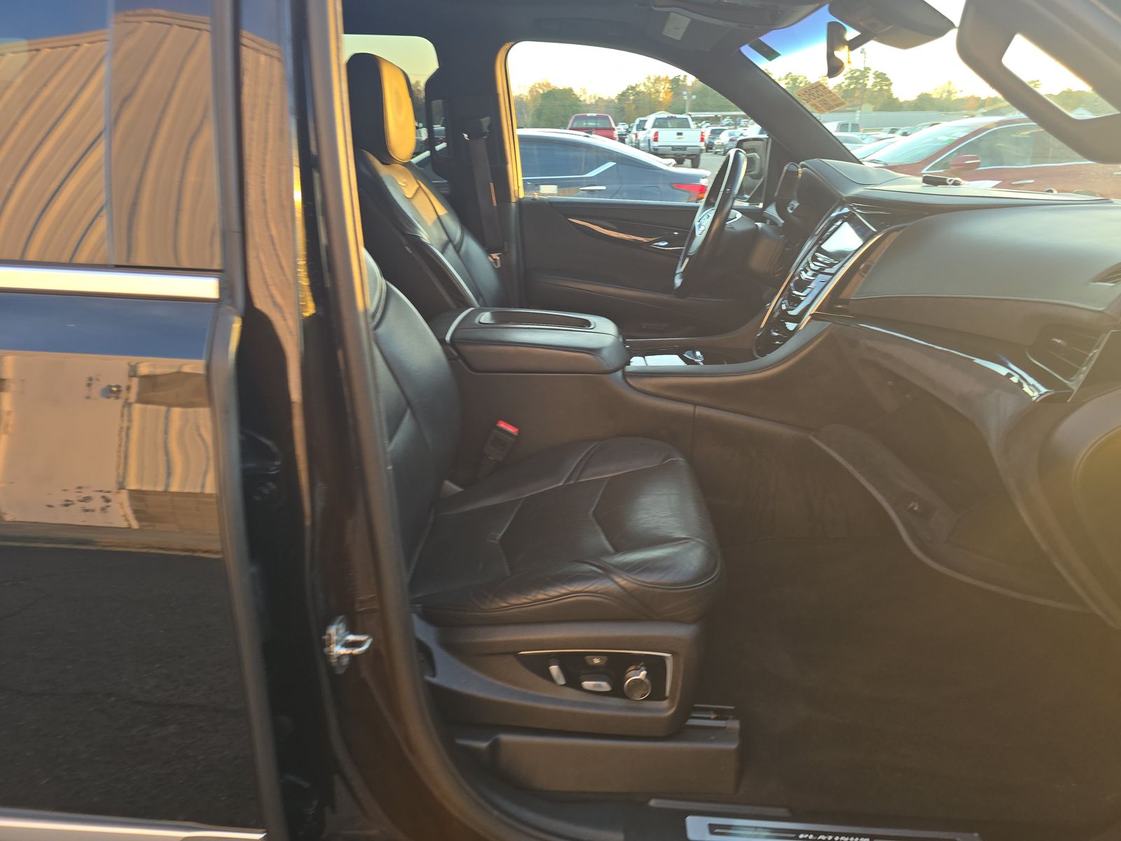 2016 Cadillac Escalade Platinum AWD