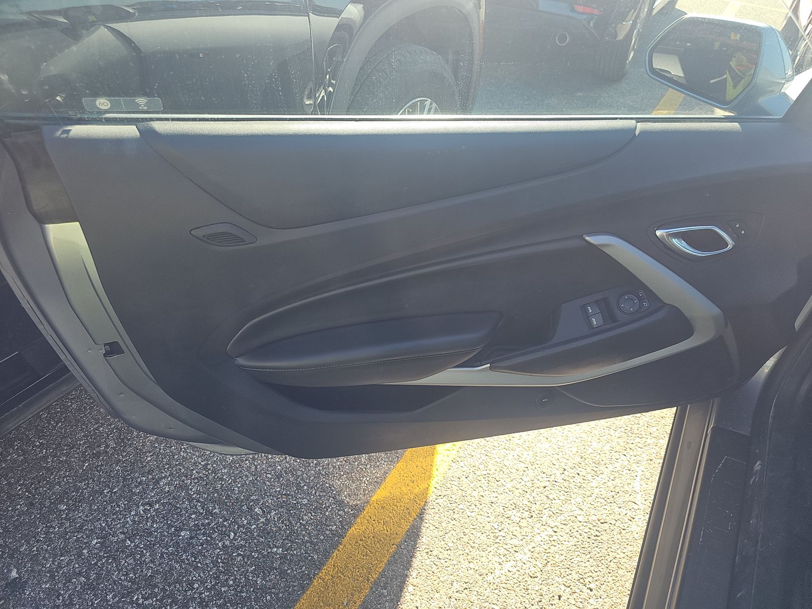 2023 Chevrolet Camaro 1LT RWD