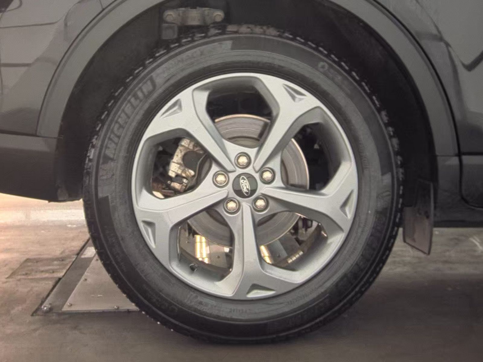 2025 Ford Escape Hybrid ST-Line FWD