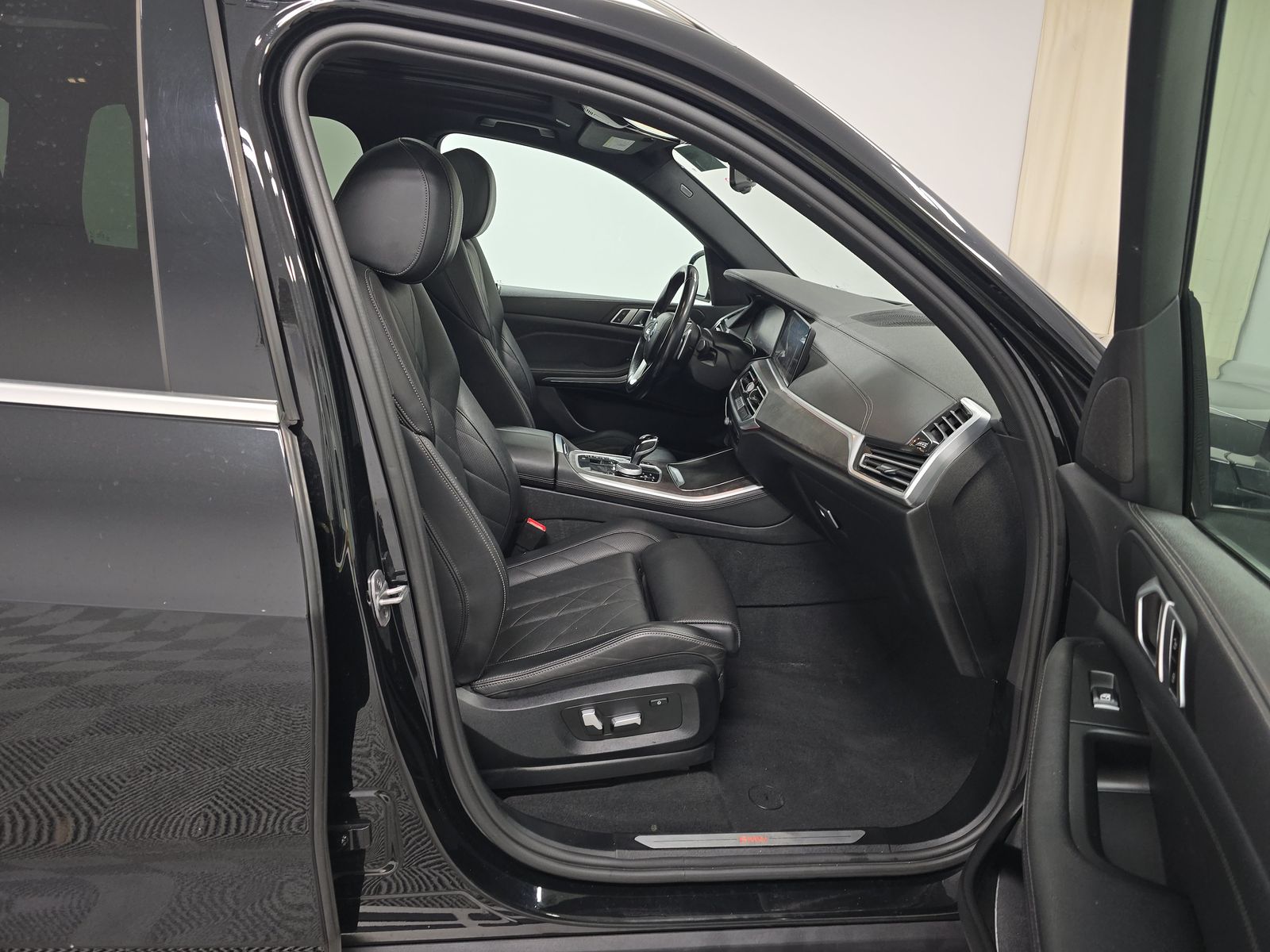 2023 BMW X5 sDrive40i RWD