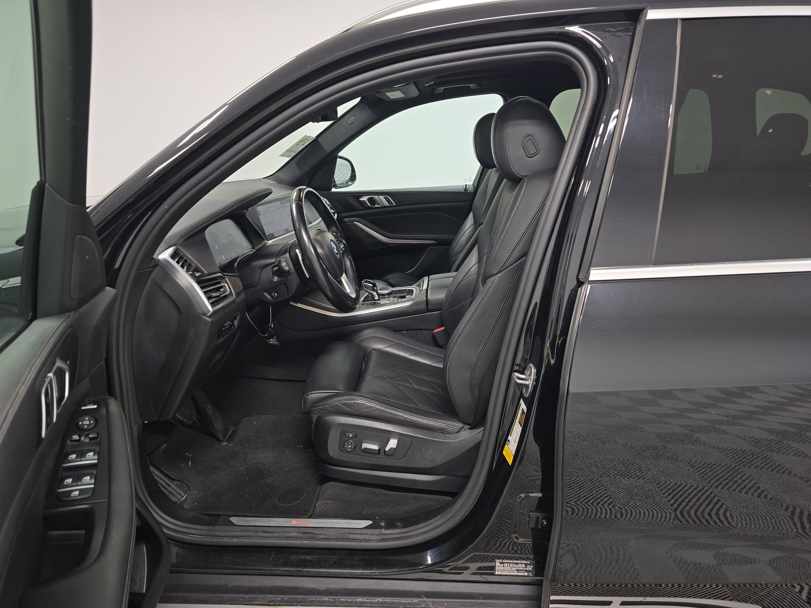 2023 BMW X5 sDrive40i RWD