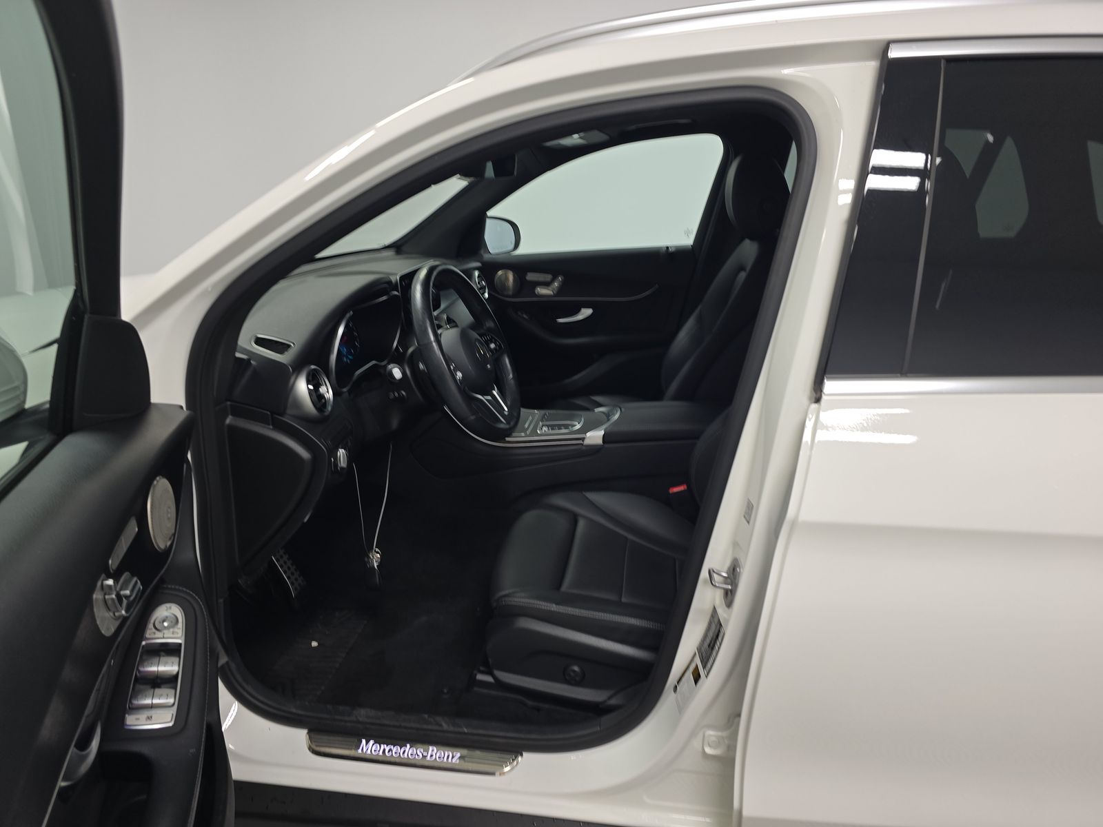 2021 Mercedes-Benz GLC GLC 300 AWD