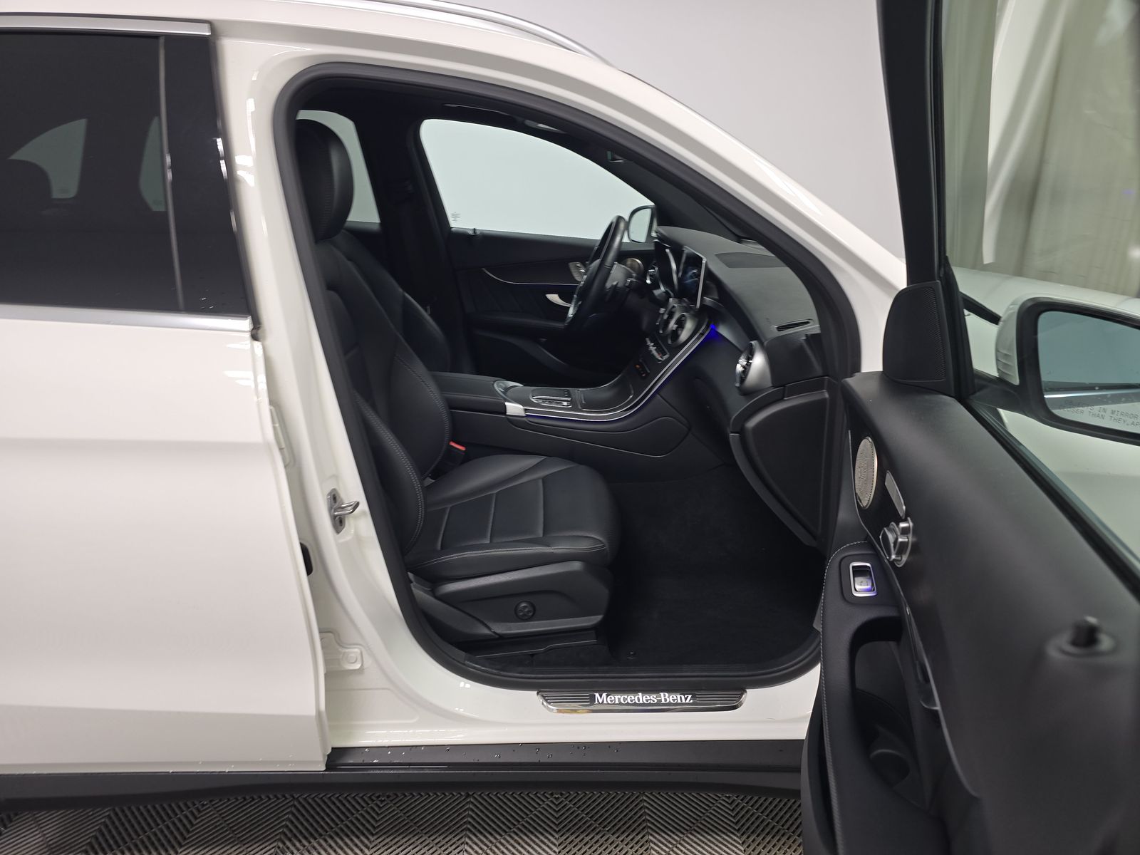 2021 Mercedes-Benz GLC GLC 300 AWD