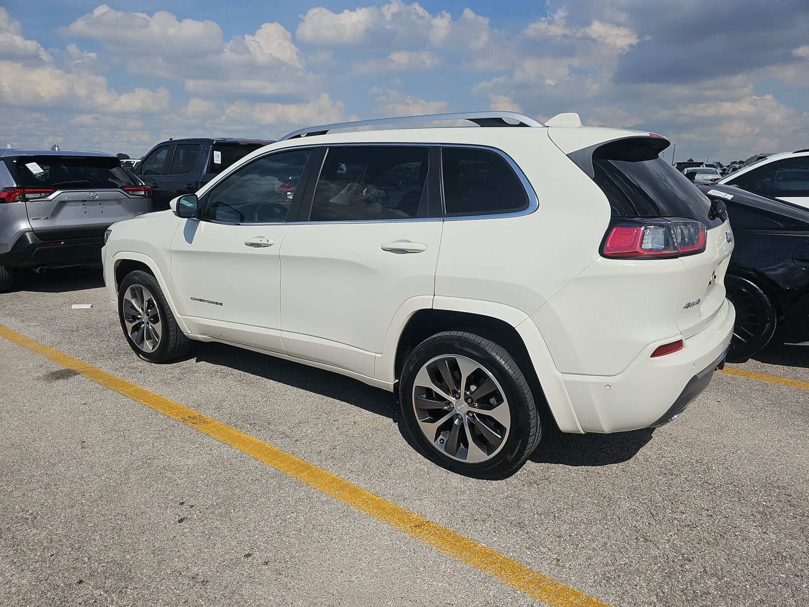 2019 Jeep Cherokee Overland AWD