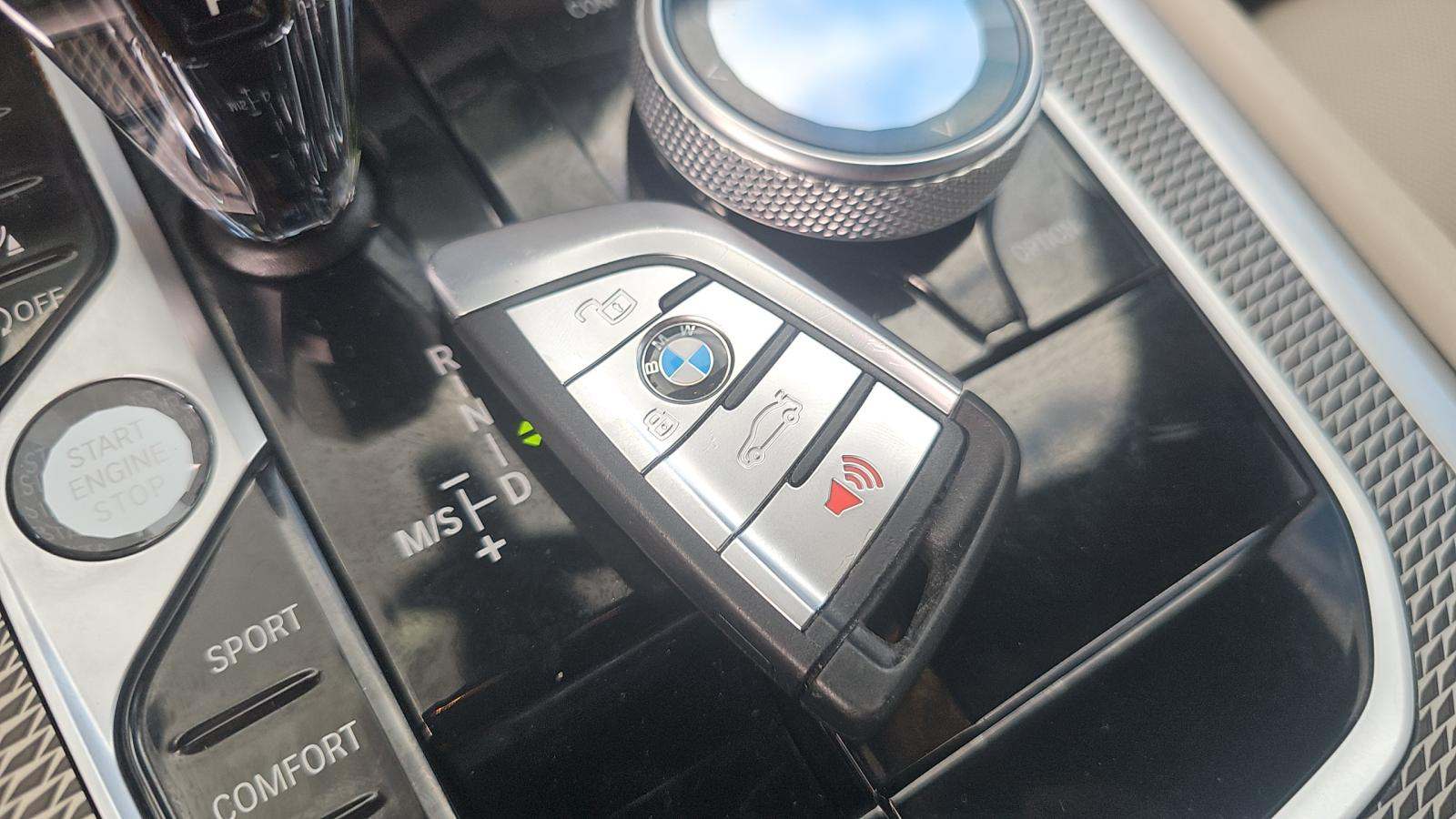 2023 BMW X6 M50i AWD