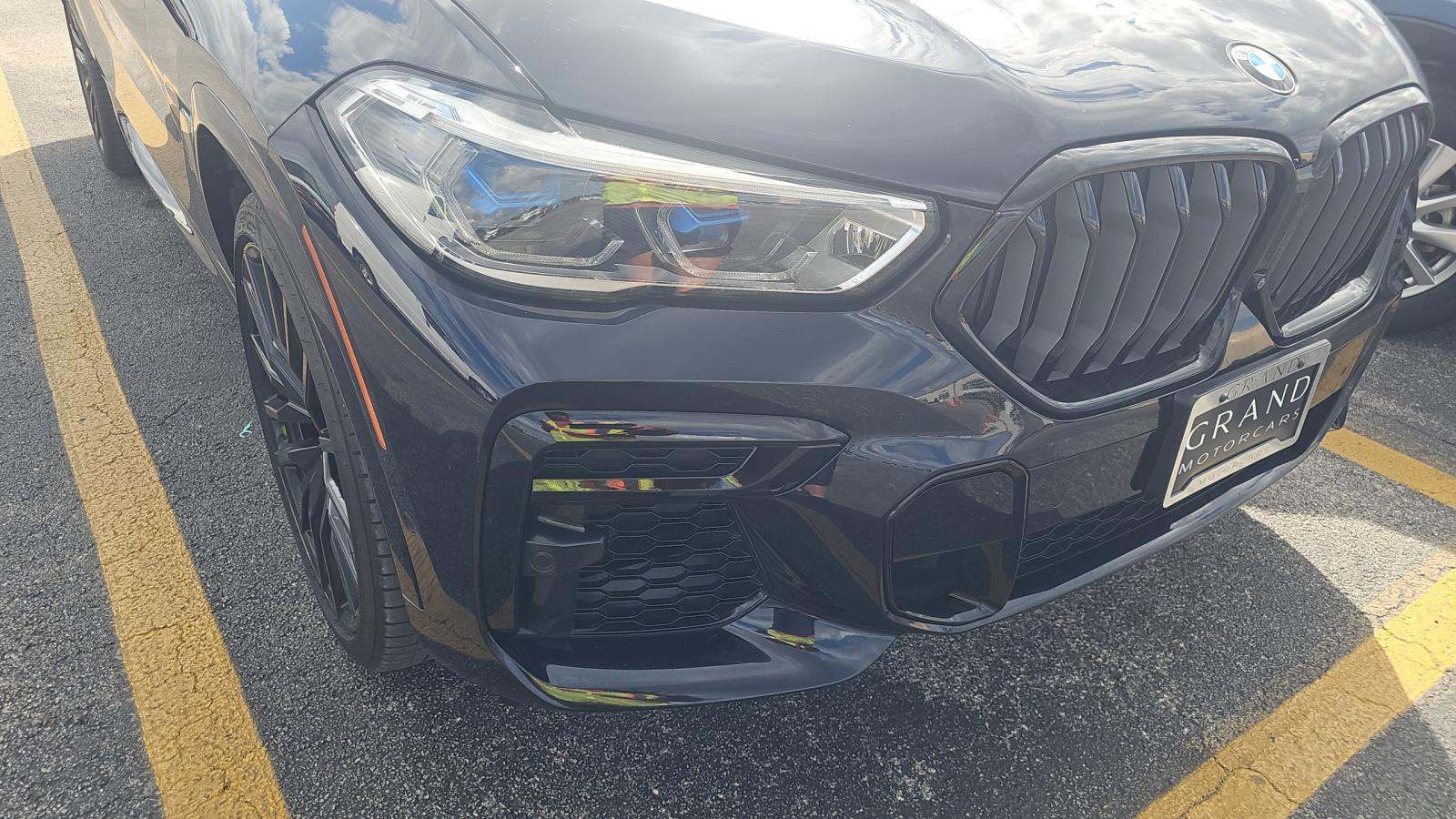 2023 BMW X6 M50i AWD