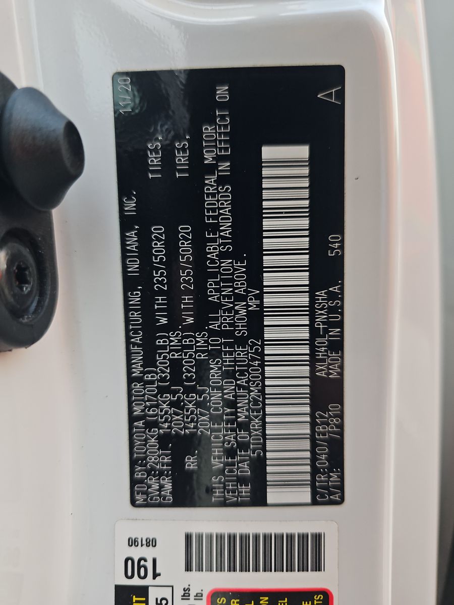 2021 Toyota Sienna XSE FWD