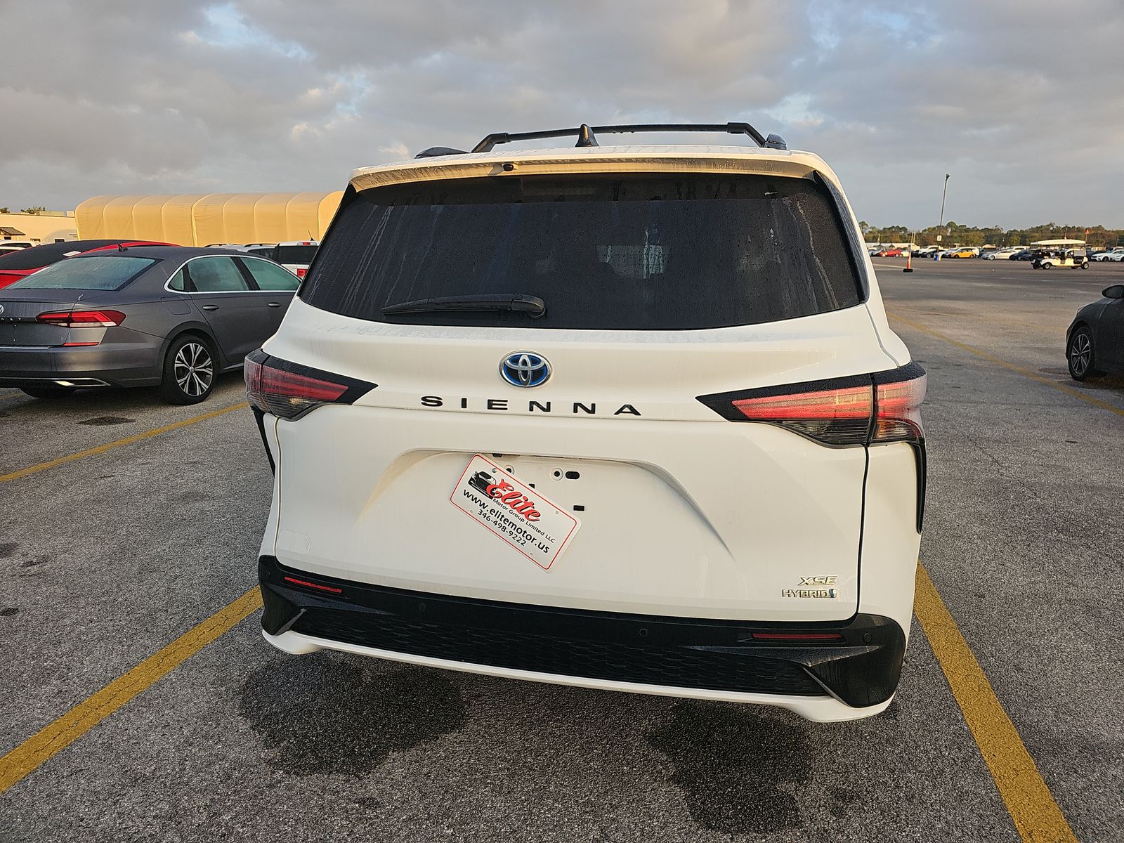 2021 Toyota Sienna XSE FWD