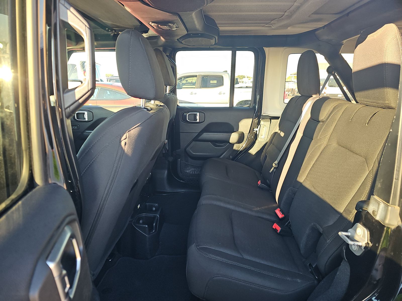 2020 Jeep Wrangler Unlimited Sahara AWD