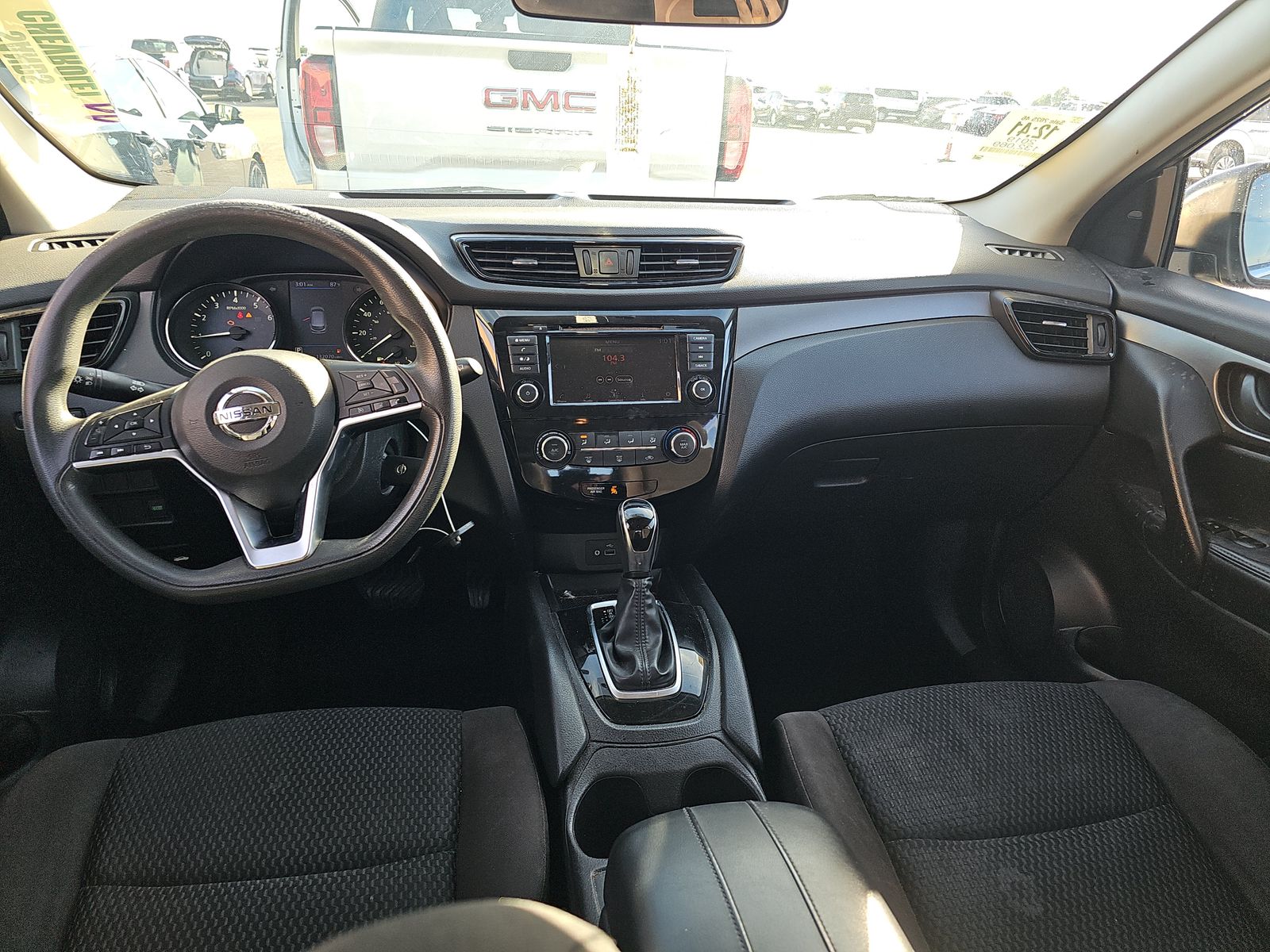 2019 Nissan Rogue Sport S FWD