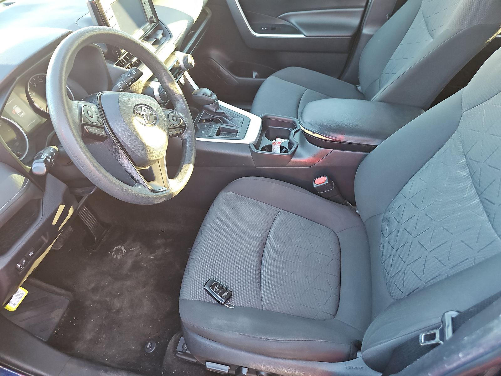 2021 Toyota RAV4 XLE FWD