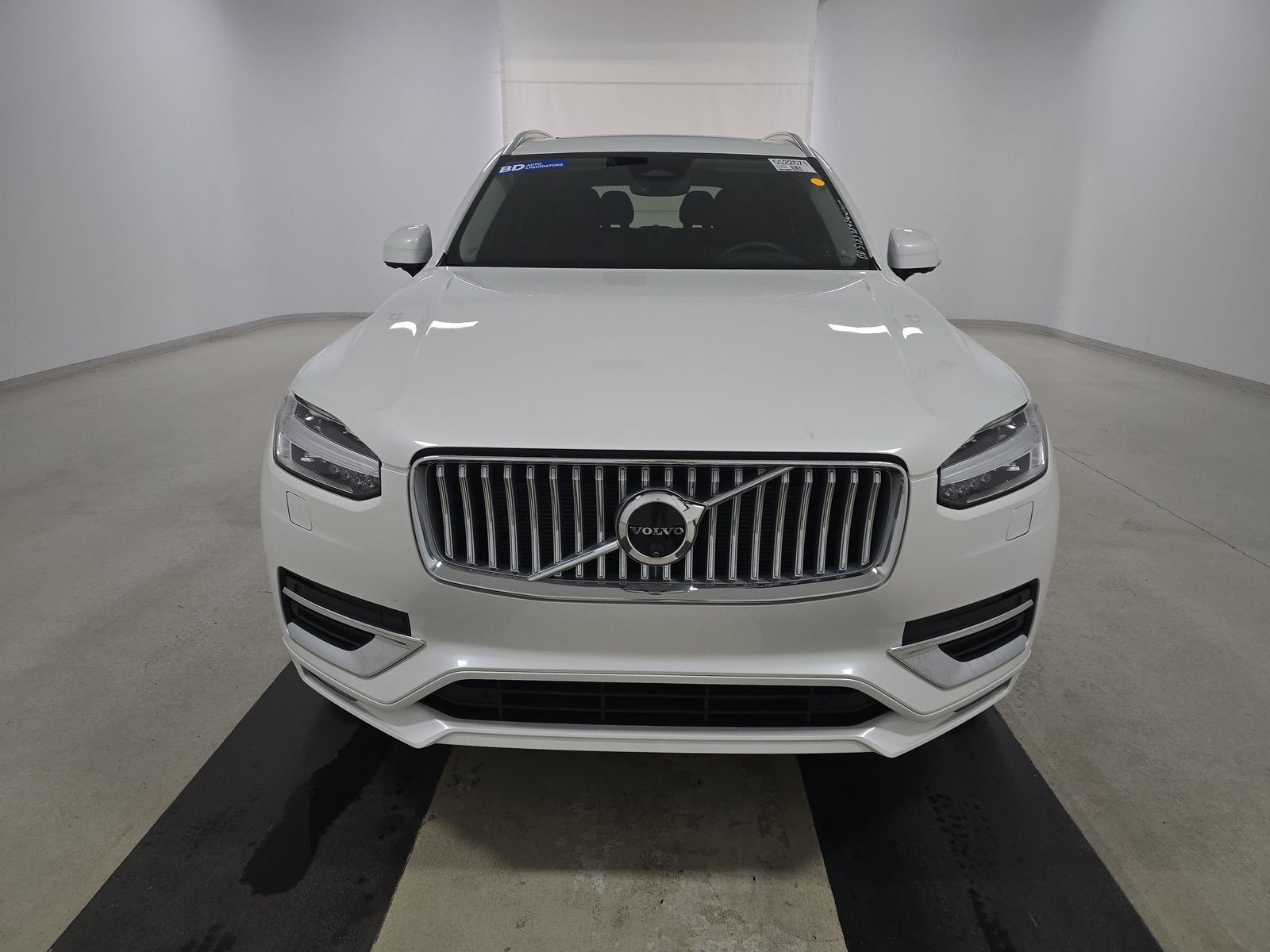 2025 Volvo XC90 B6 Plus AWD