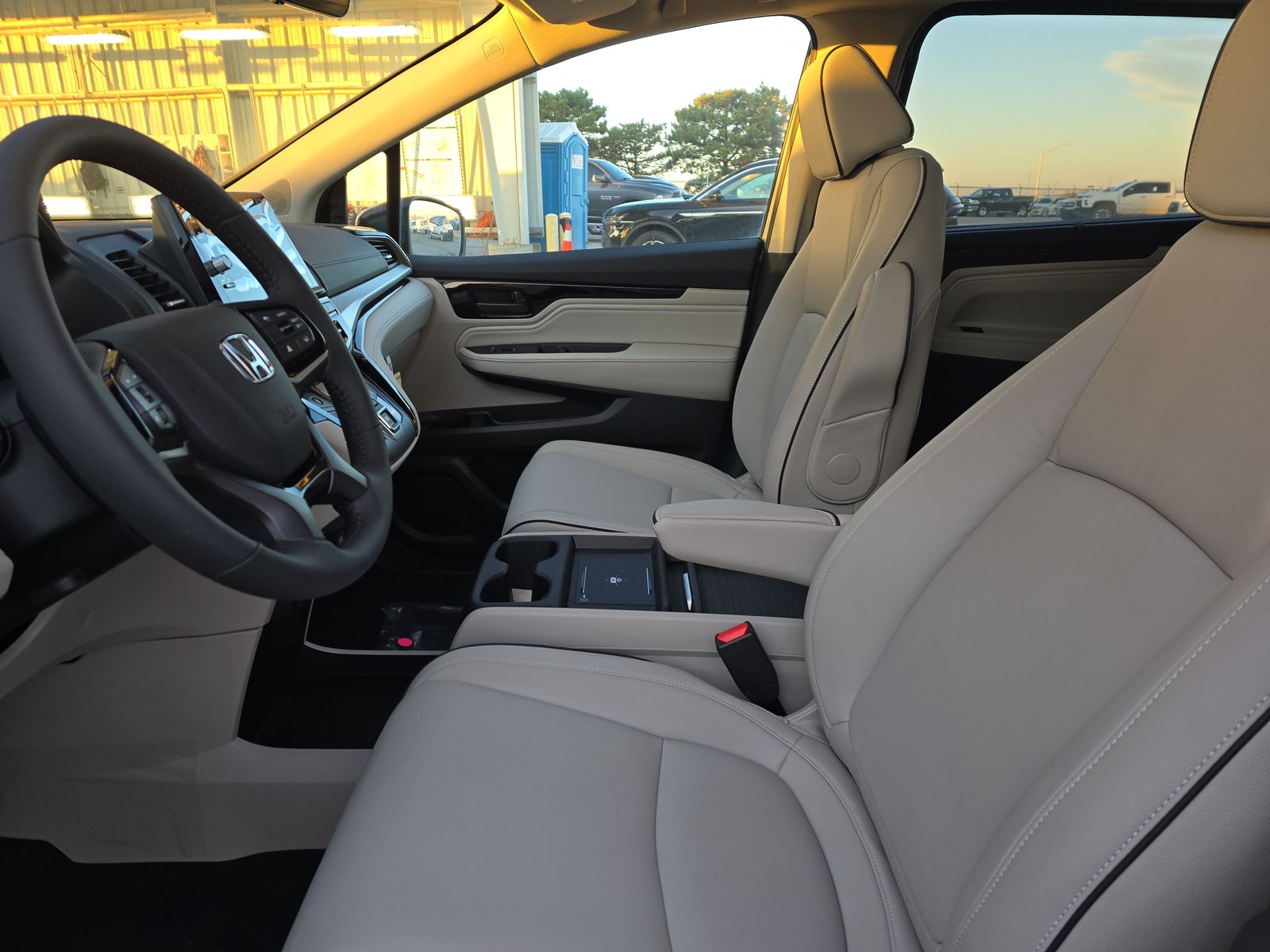2025 Honda Odyssey Touring FWD