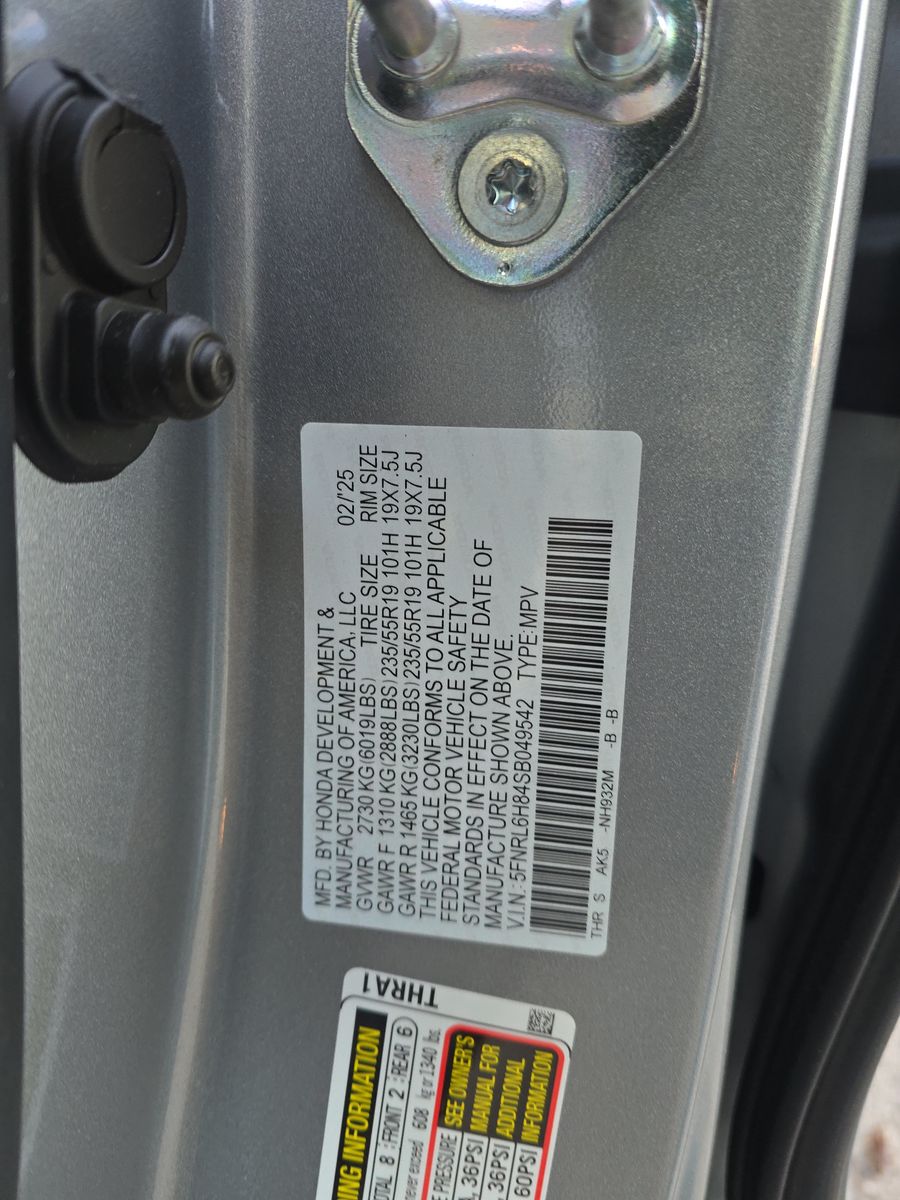 2025 Honda Odyssey Touring FWD